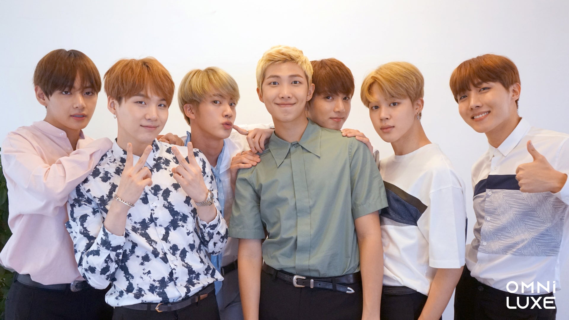 Army Lovers! Cek Yuk Koleksi Jam Tangan Mewah BTS