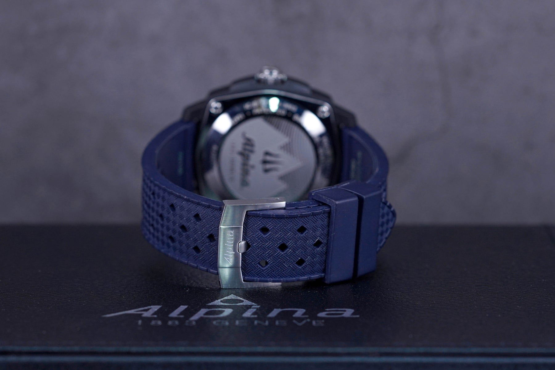 SEASTRONG BLUE DIAL (UNDATED)