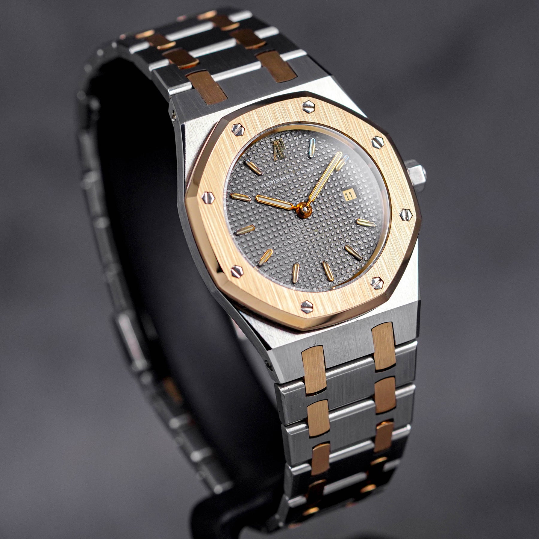 ROYAL OAK LADY 33MM 56175SA TWOTONE YELLOWGOLD GREY DIAL (WATCH ONLY)