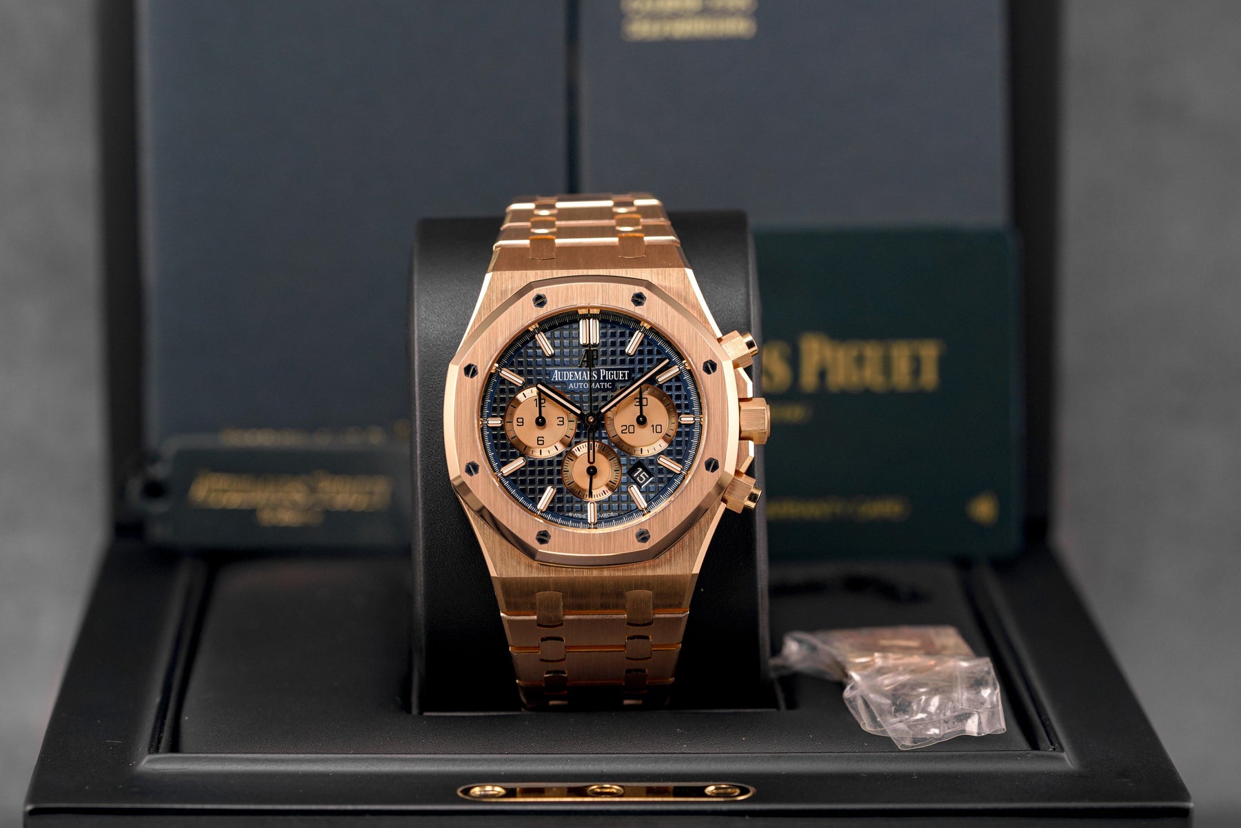 Harga AP Royal Oak Chrono Rosegold Blue
