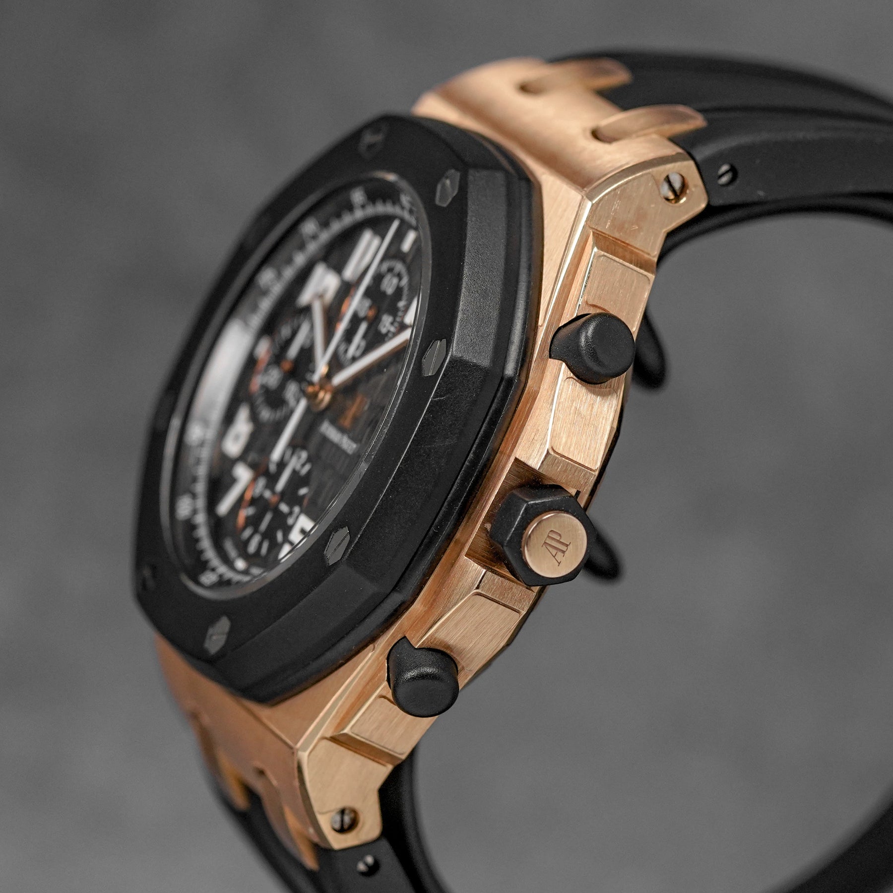 Harga AP Royal Oak Offshore Rubberclad