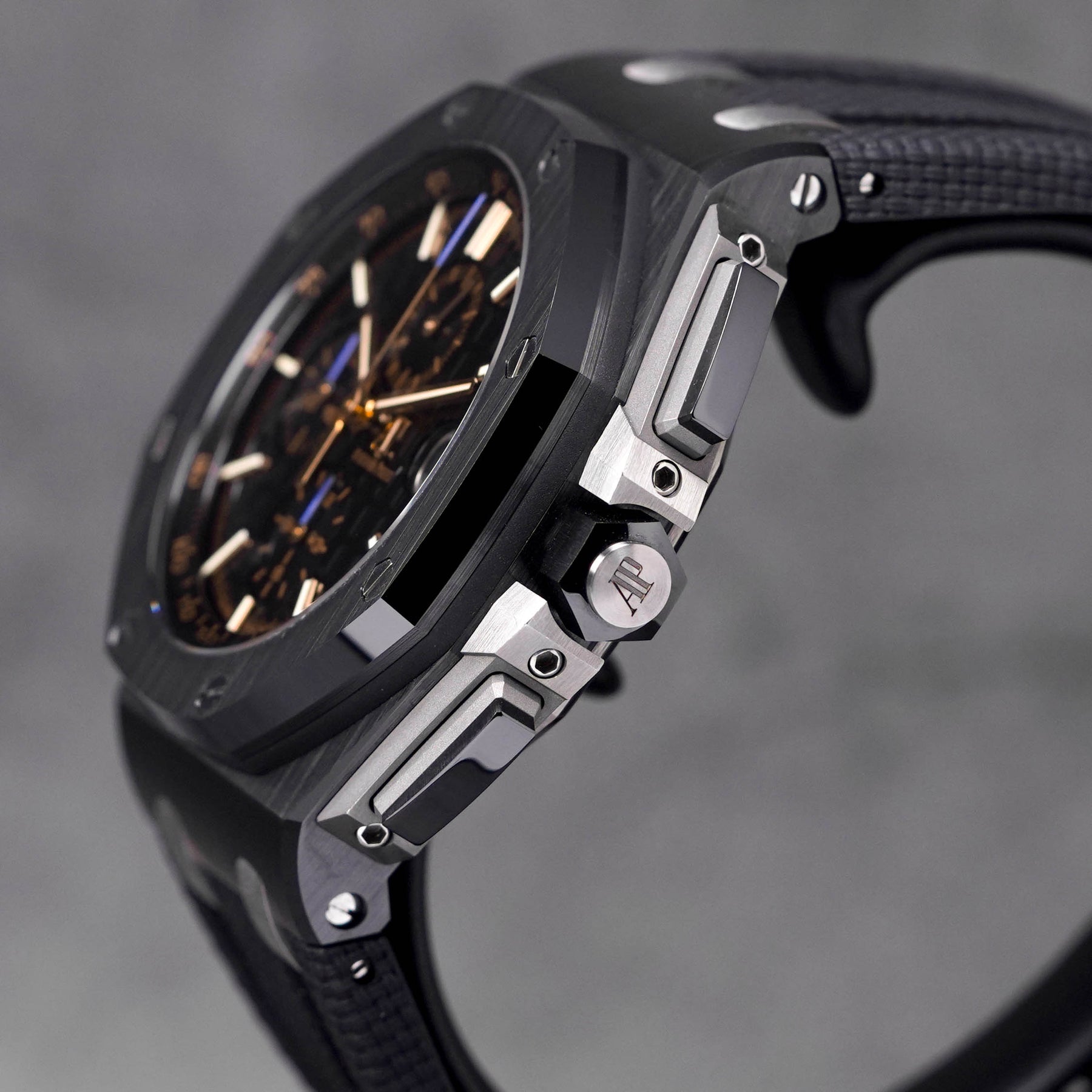 ROYAL OAK OFFSHORE CHRONOGRAPH 44MM CERAMIC BLACK DIAL (2017)