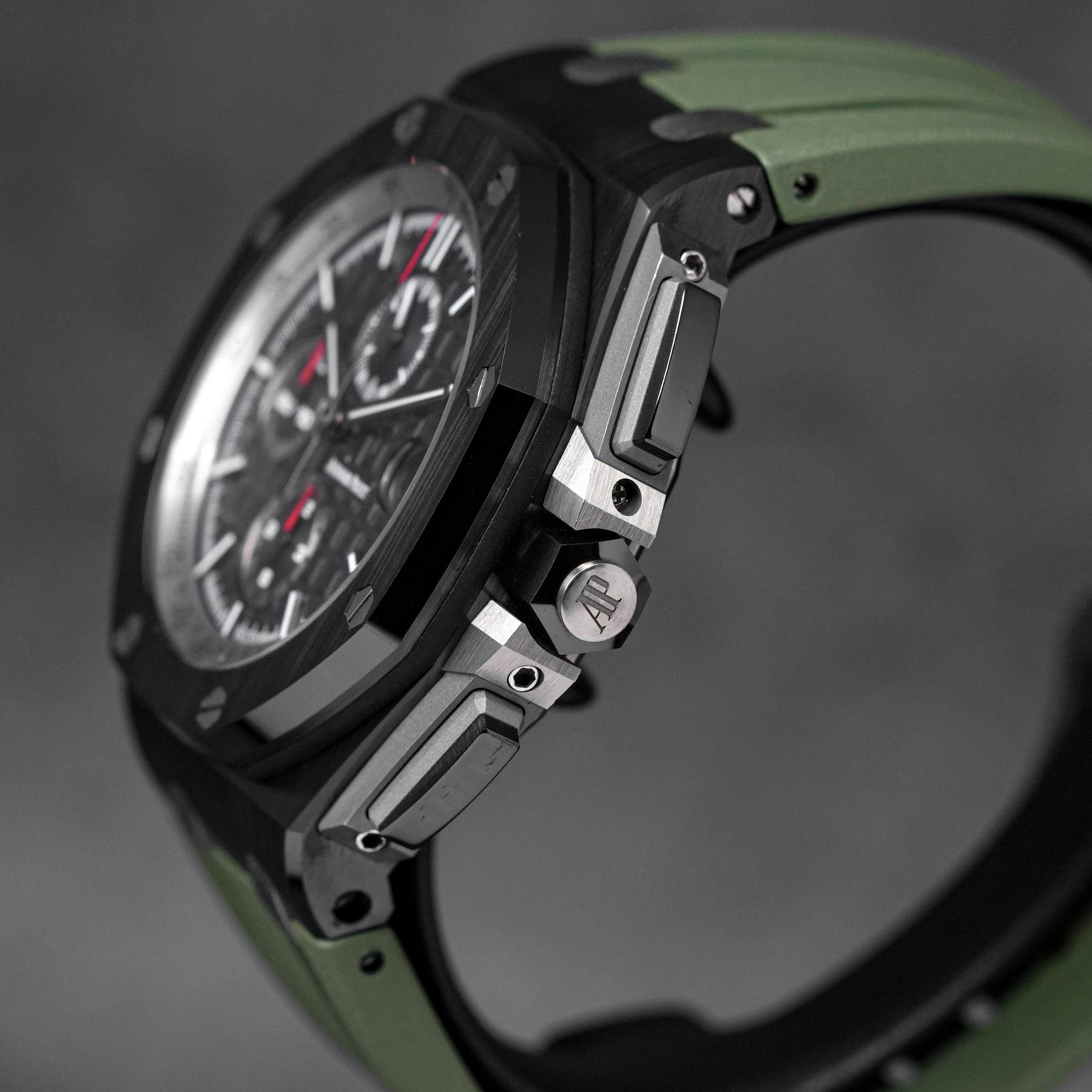 ROYAL OAK OFFSHORE CHRONOGRAPH BLACK CERAMIC GREY DIAL RUBBER STRAP (2015)