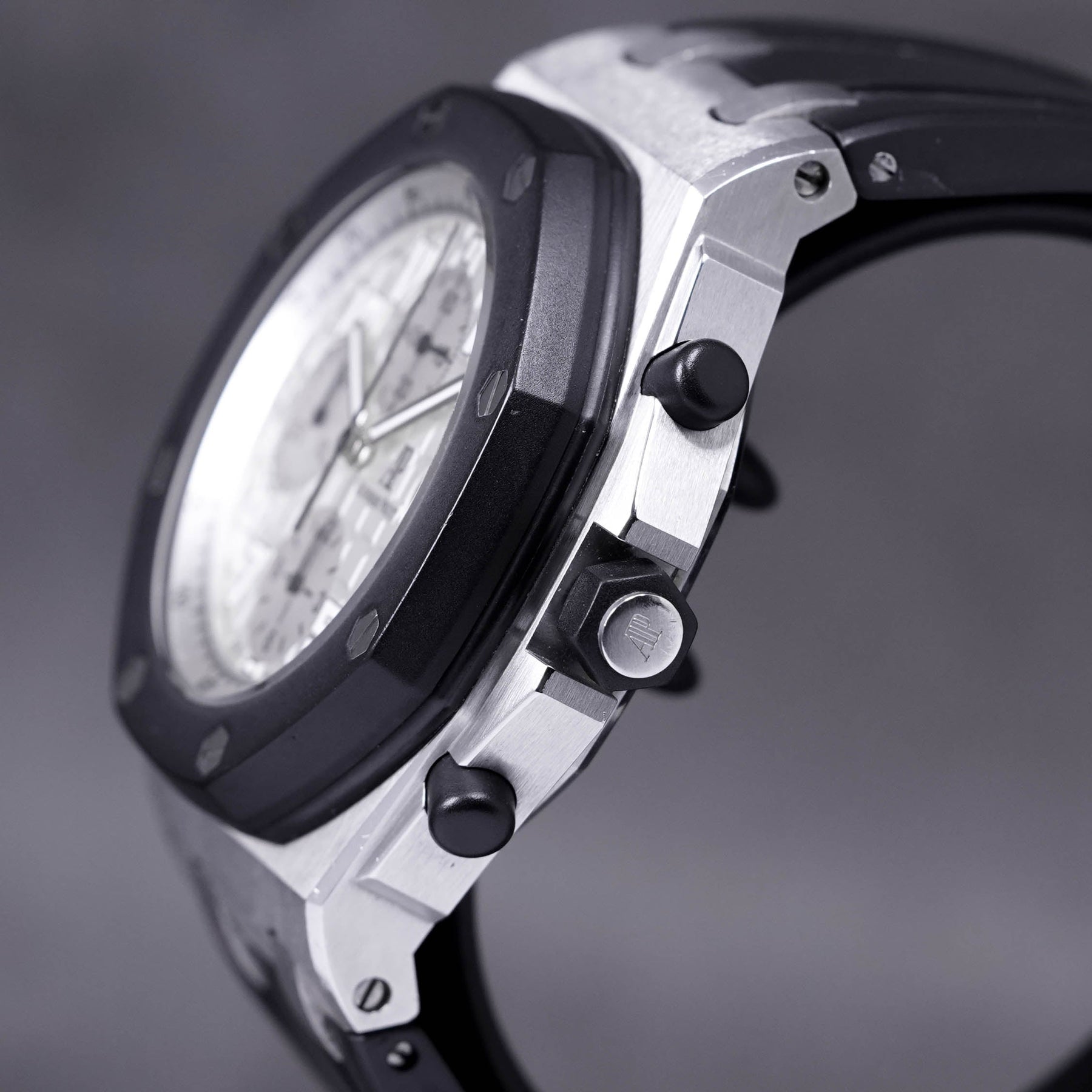 ROYAL OAK OFFSHORE CHRONOGRAPH 42MM RUBBERCLAD WHITE DIAL (2012)