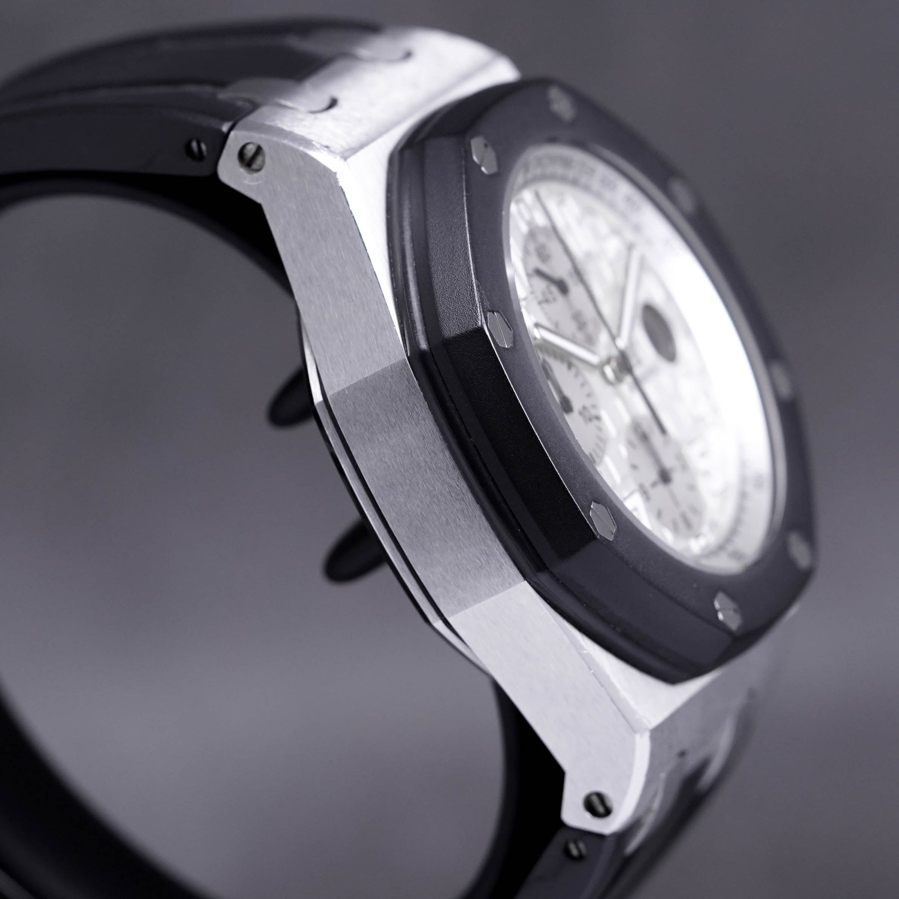 ROYAL OAK OFFSHORE CHRONOGRAPH 42MM RUBBERCLAD WHITE DIAL (2012)