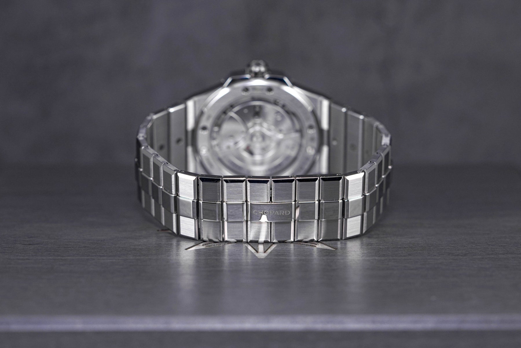 ALPINE EAGLE LARGE BLUE DIAL (2020)