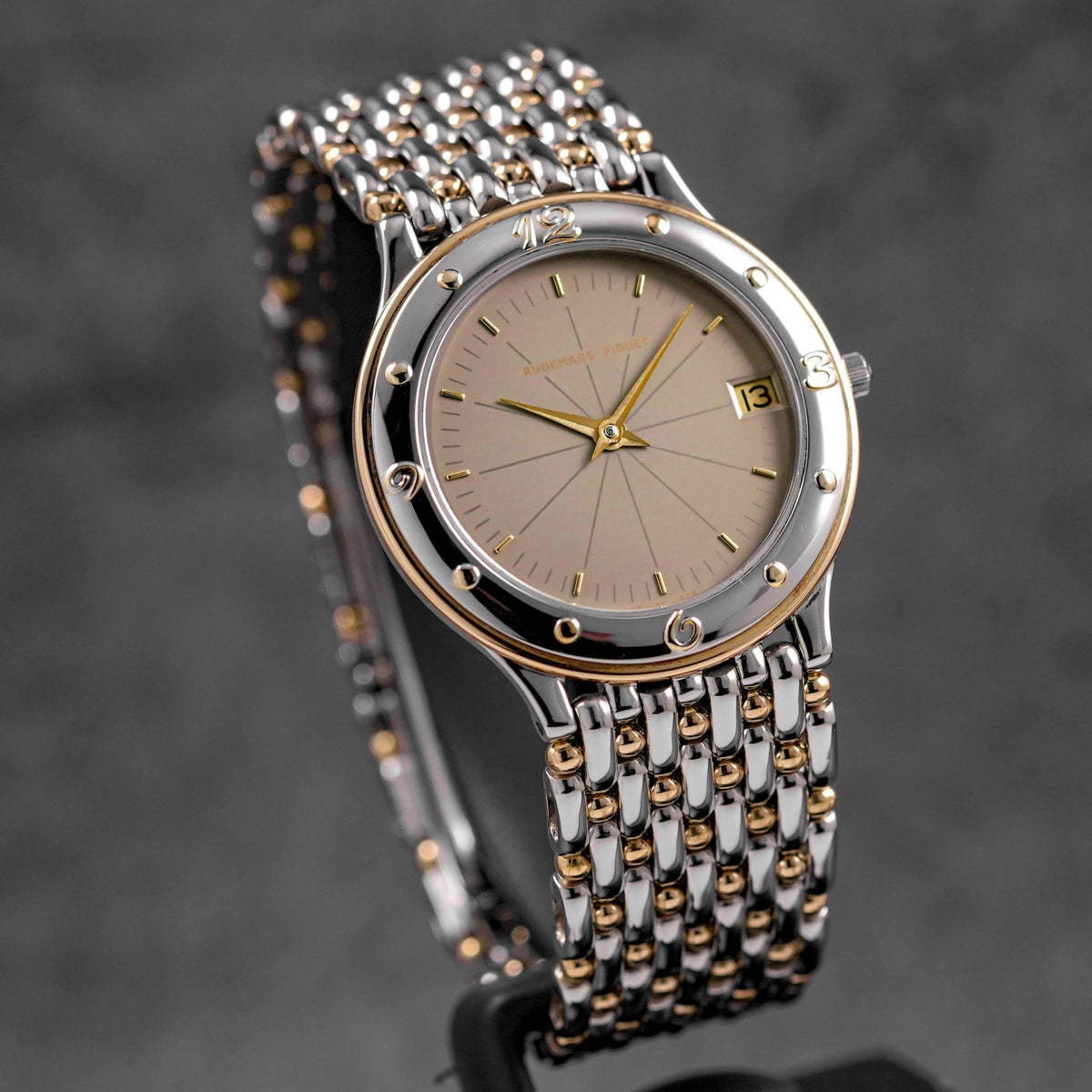 Harga Audemars Piguet Meridian Grey