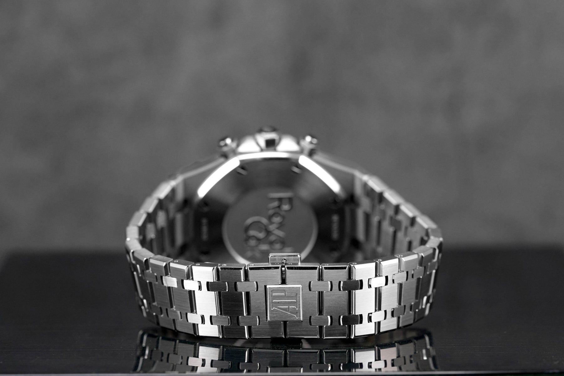 Harga Audemars Piguet Royal Oak Black