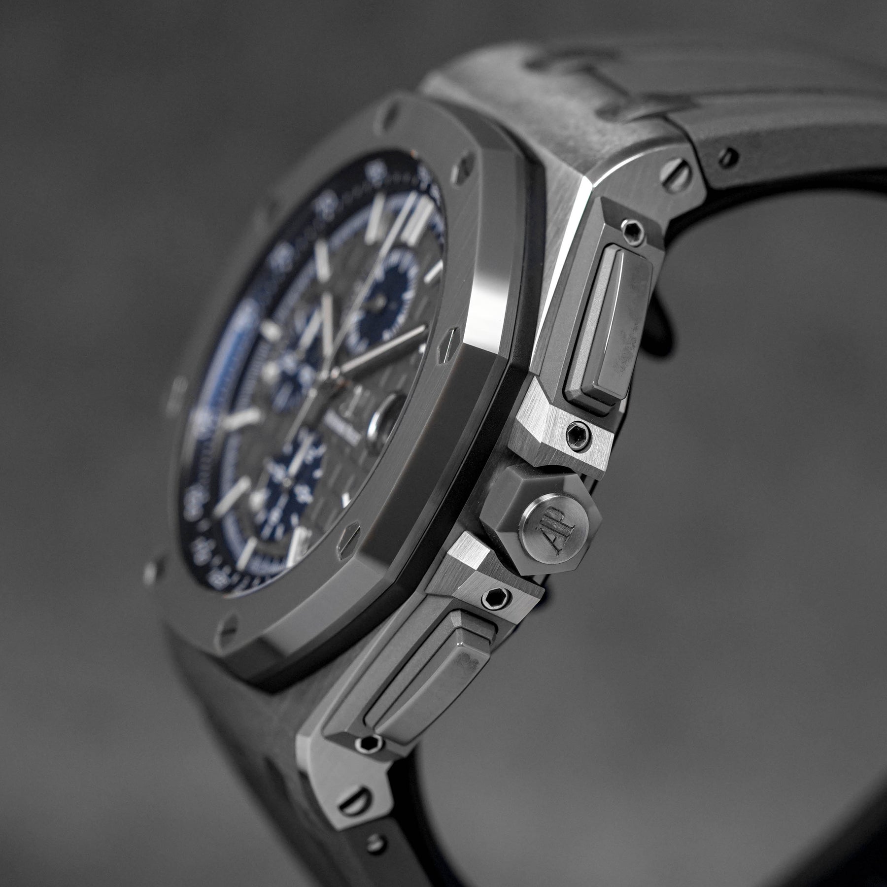 Harga Audemars Piguet Royal Oak Offshore Grey