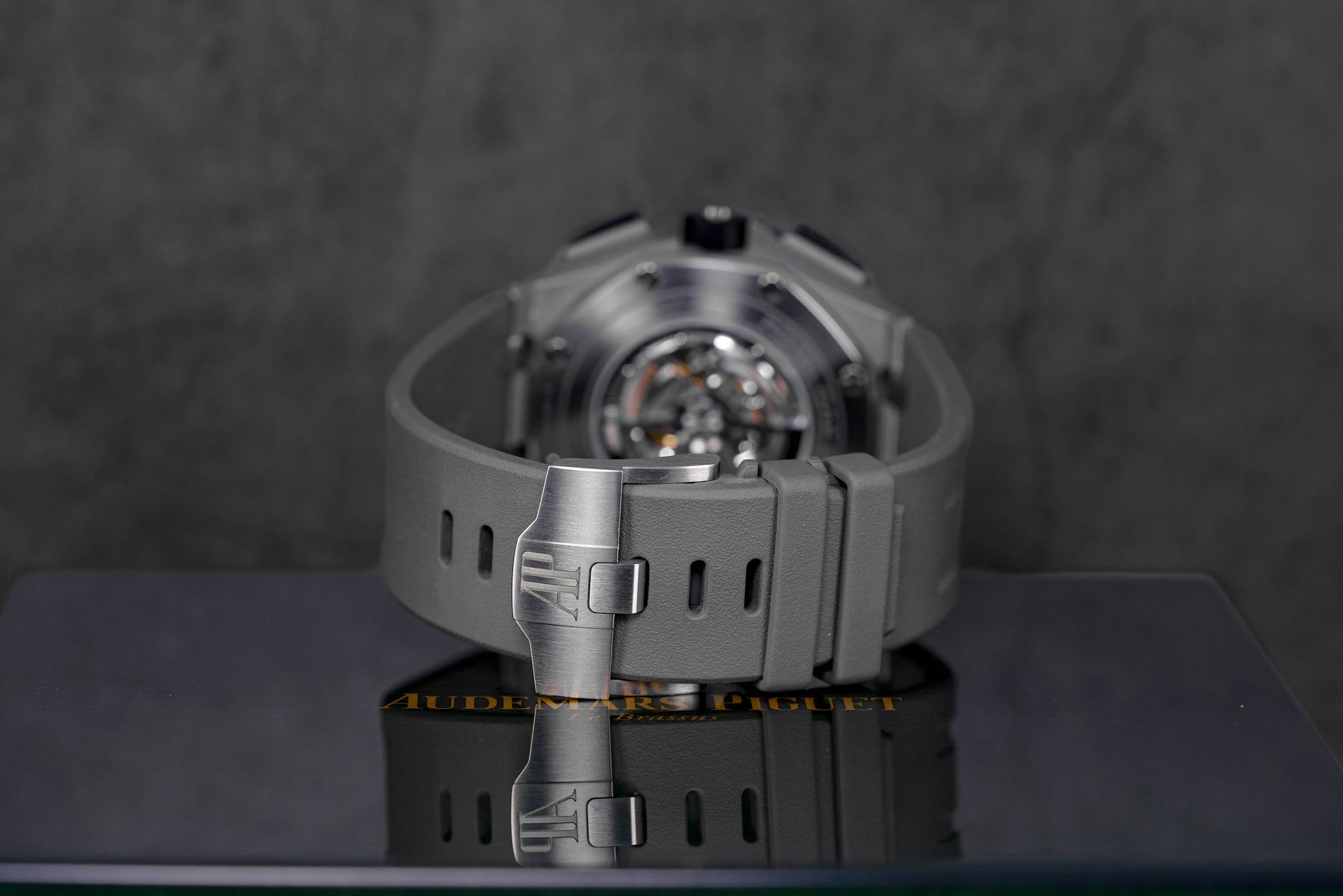 ROYAL OAK OFFSHORE CHRONOGRAPH 44MM TITANIUM BLACK CERAMIC GREY DIAL (2019)