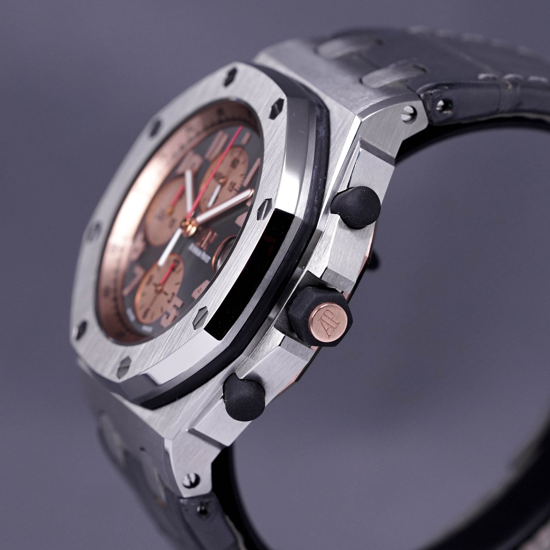 ROYAL OAK OFFSHORE CHRONOGRAPH 42MM TITANIUM 'PRIDE OF INDONESIA' (2015)