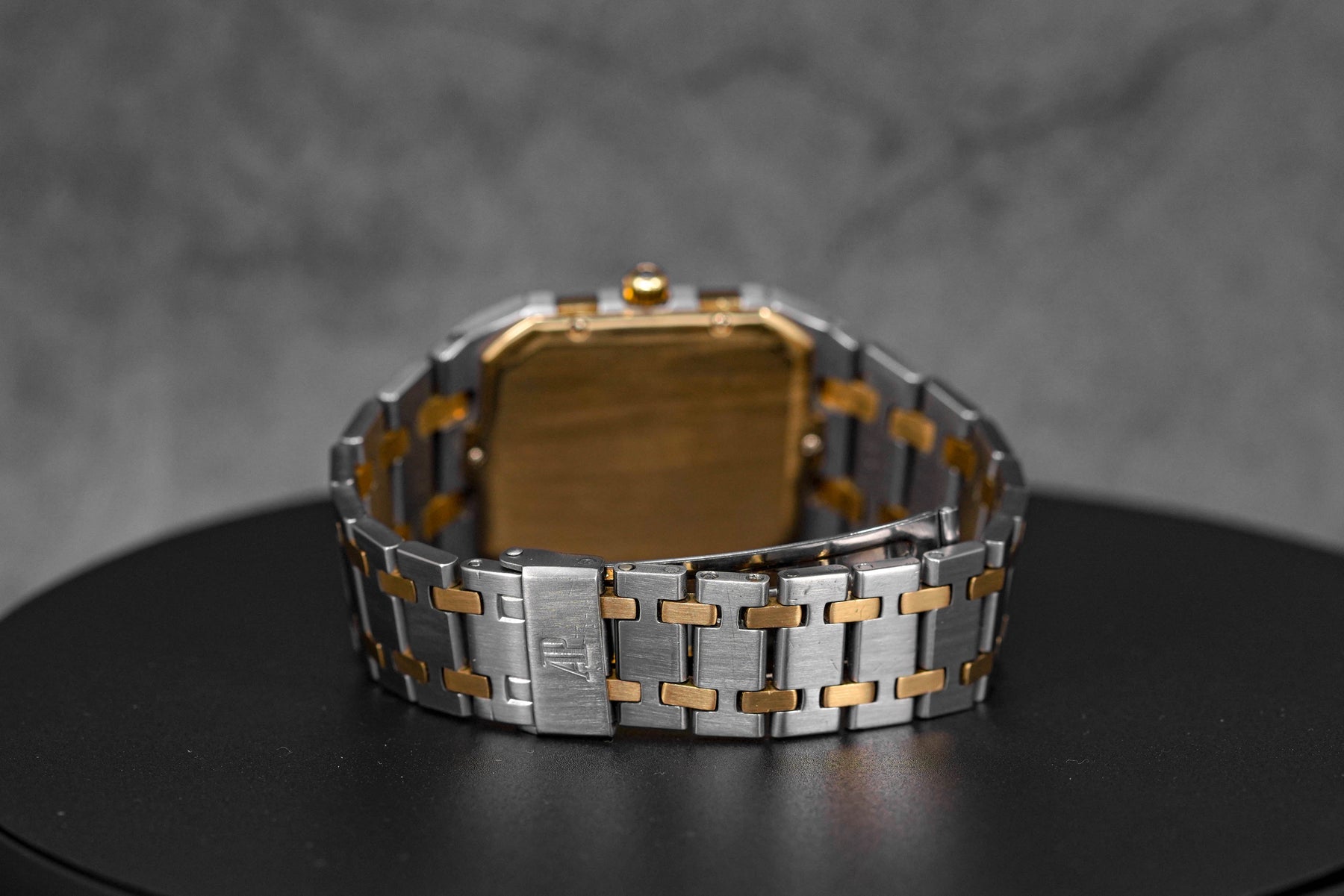 ROYAL OAK JUMBO SQUARE 6005SA TWOTONE YELLOWGOLD GREY DIAL QUARTZ (WATCH ONLY)