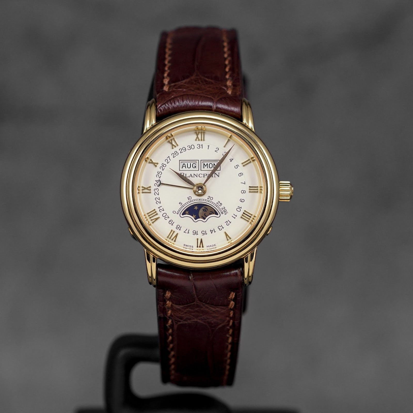 VILLERET CALENDAR MOONPHASE YELLOWGOLD WHITE DIAL (WATCH ONLY)