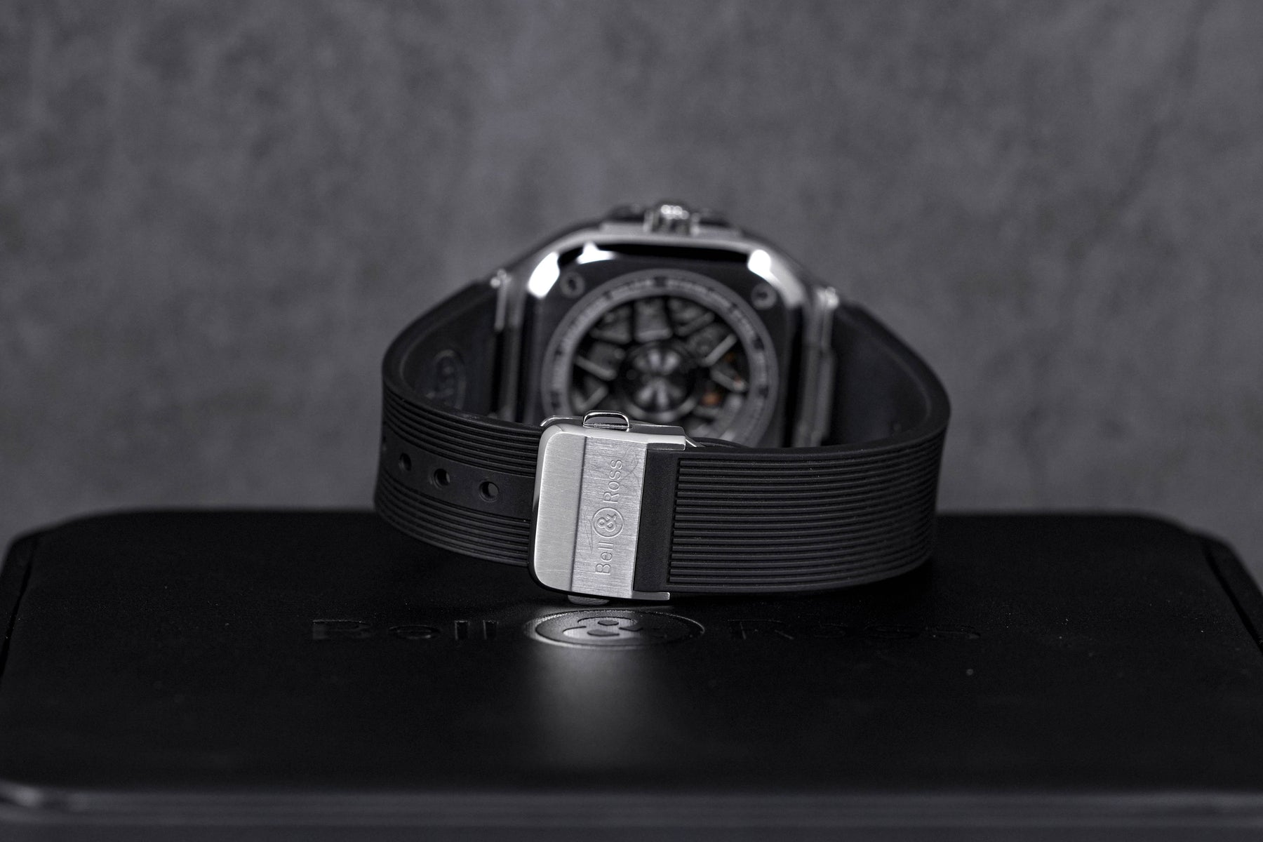 BR 05 BLACK (2022)