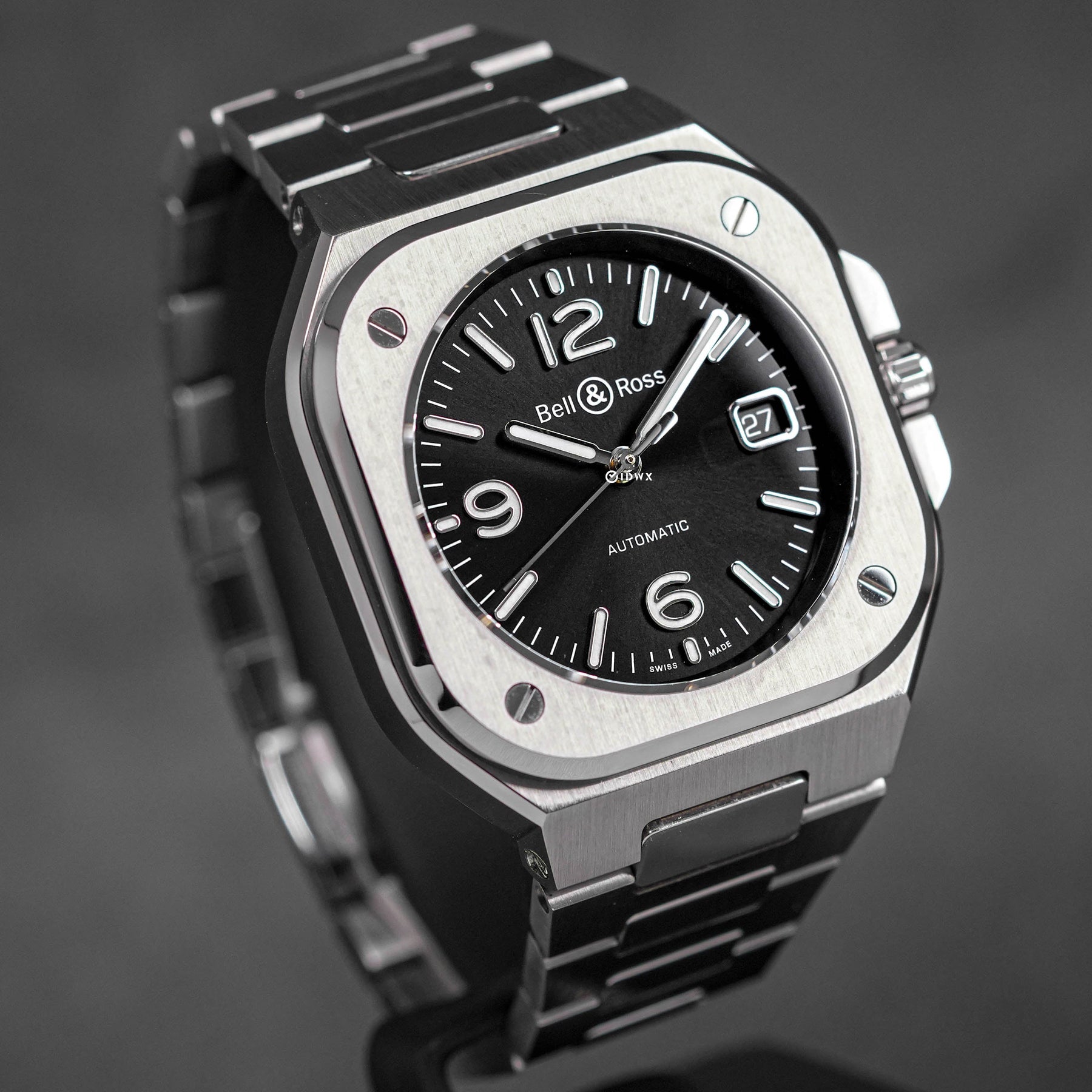 BR 05 Steel Black