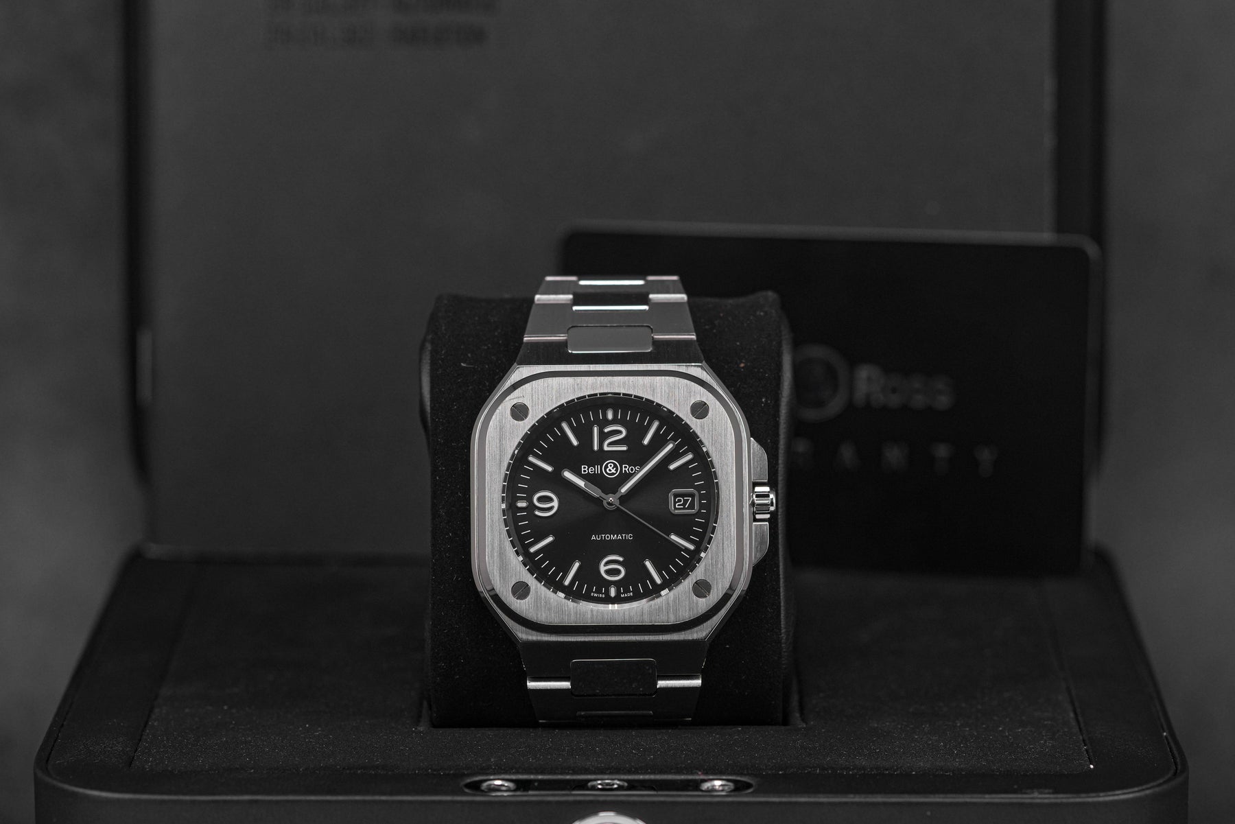 BR 05 Steel Black