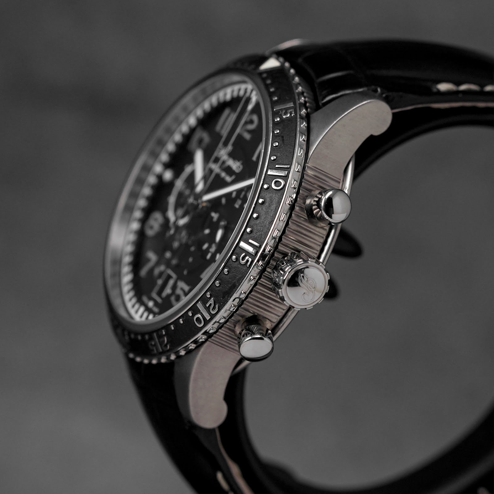 TYPE XXI FLYBACK CHRONOGRAPH TITANIUM BLACK DIAL (WATCH ONLY)