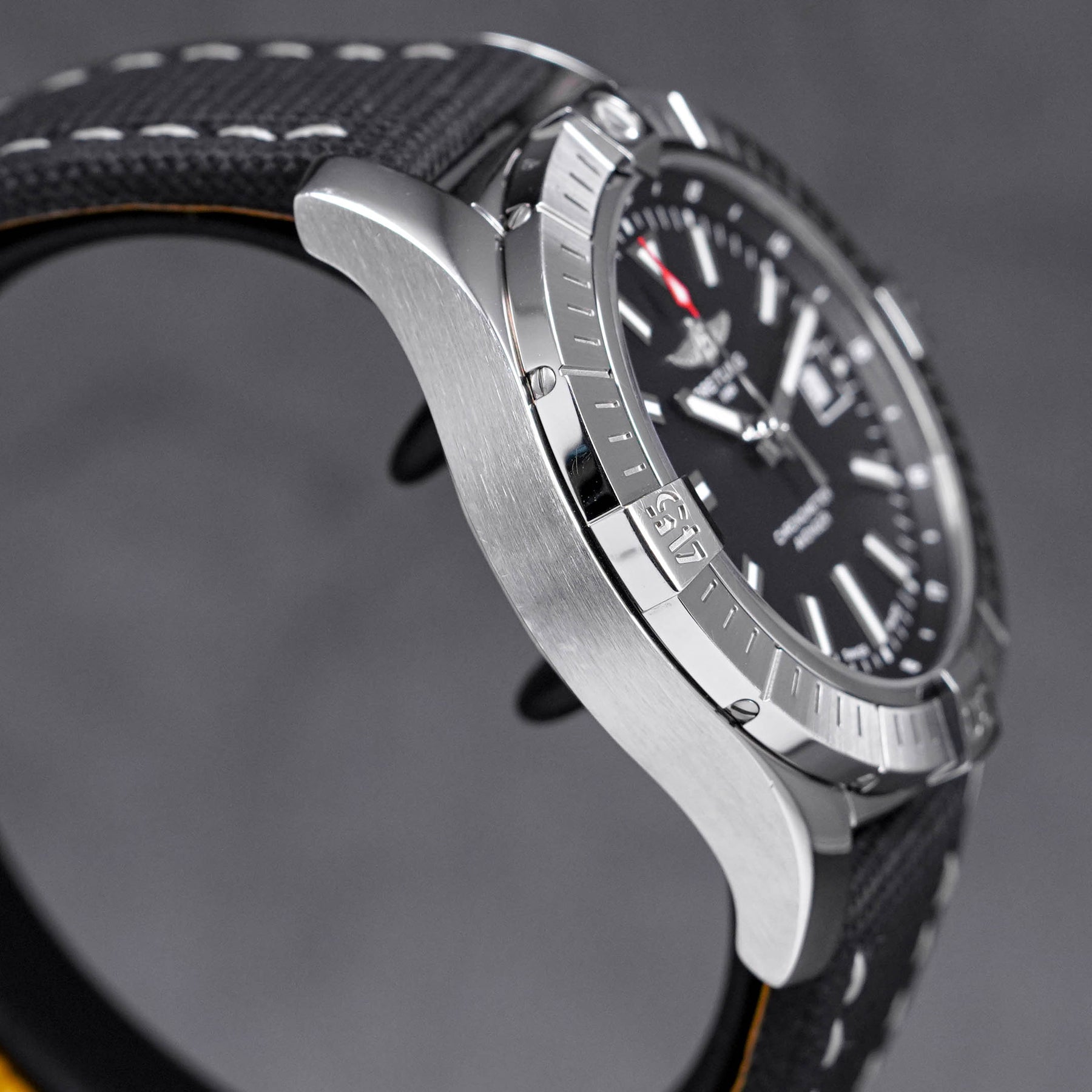 AVENGER AUTOMATIC 43MM STEEL BLACK DIAL (2022)