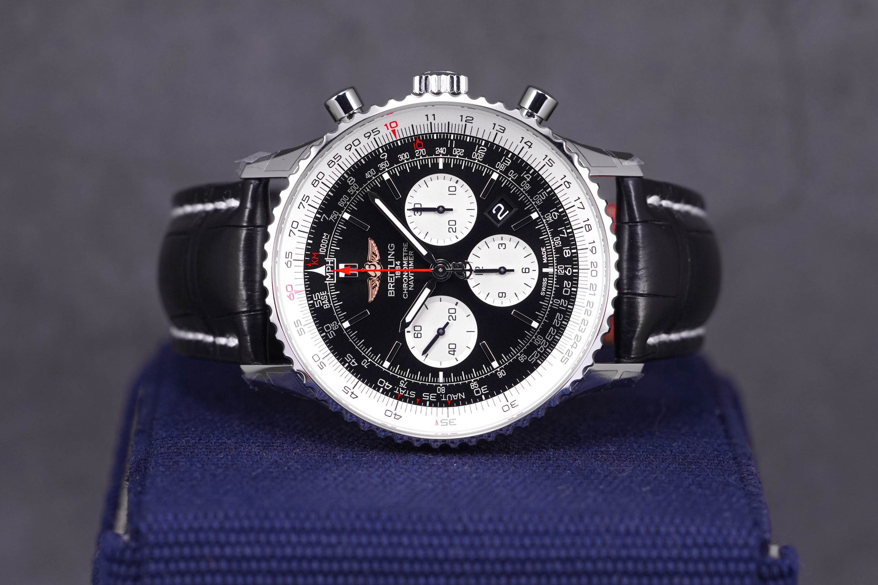 NAVITIMER 01 46MM PANDA DIAL (2022)