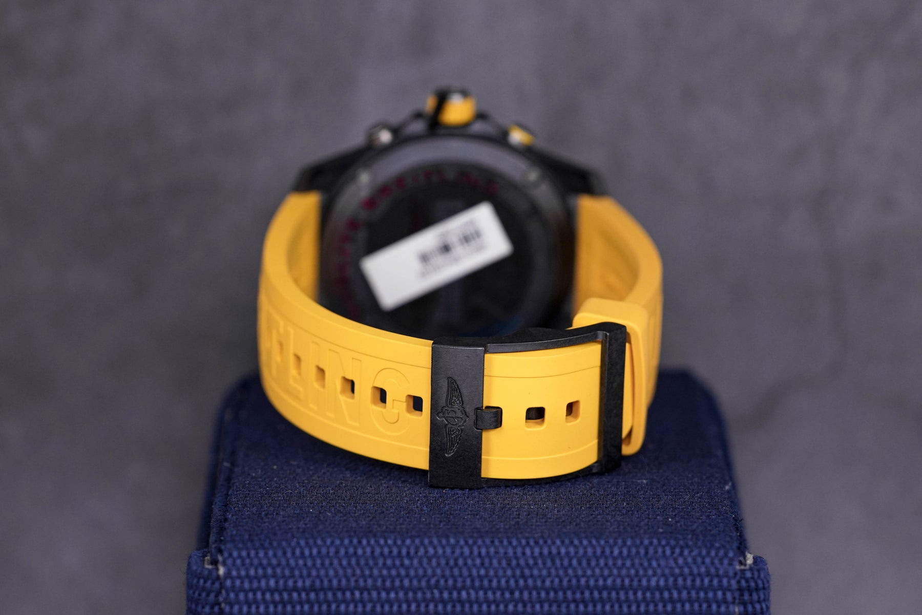 ENDURANCE PRO 44MM YELLOW (2023)