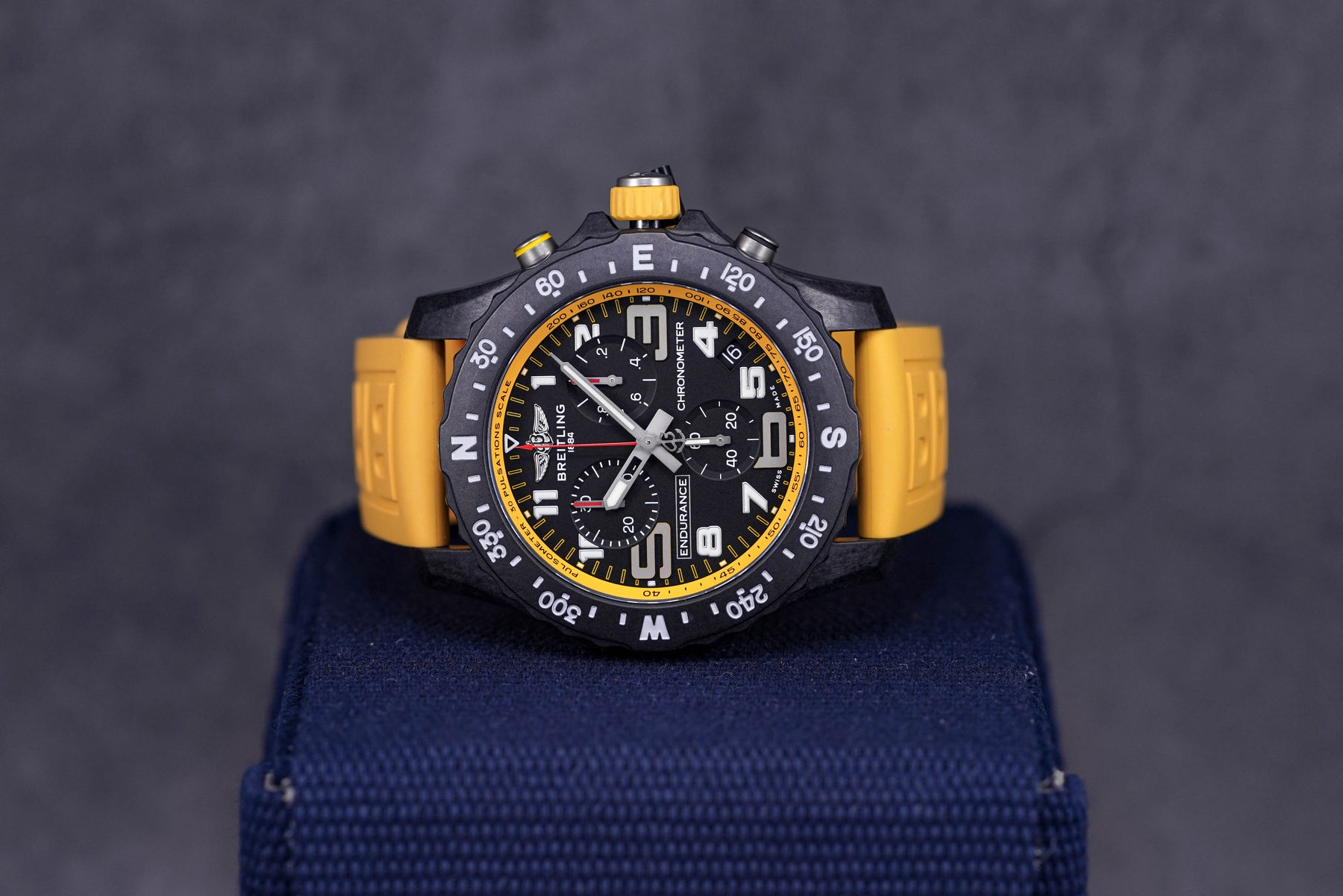ENDURANCE PRO 44MM YELLOW (2023)