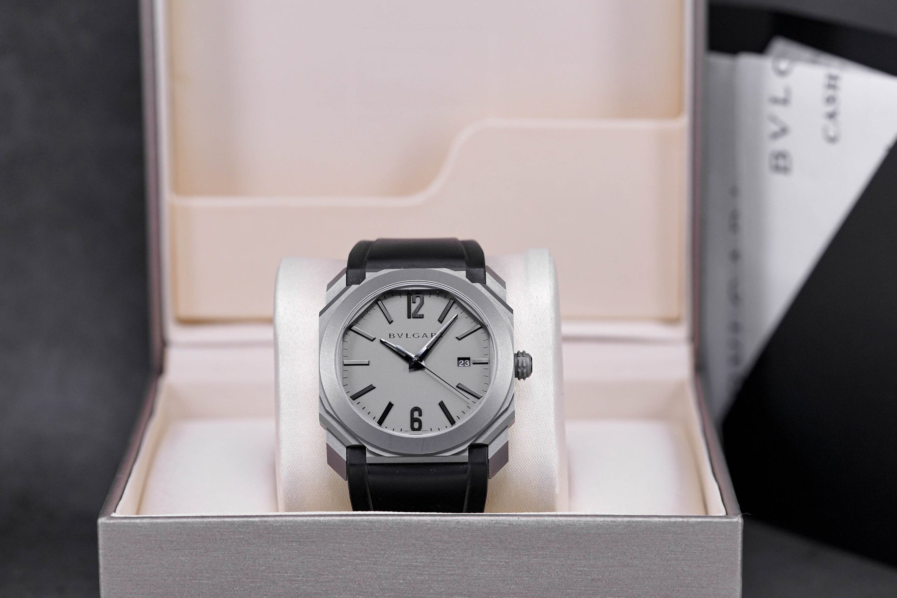OCTO SOLOTEMPO TITAN GREY (WATCH & BOX)