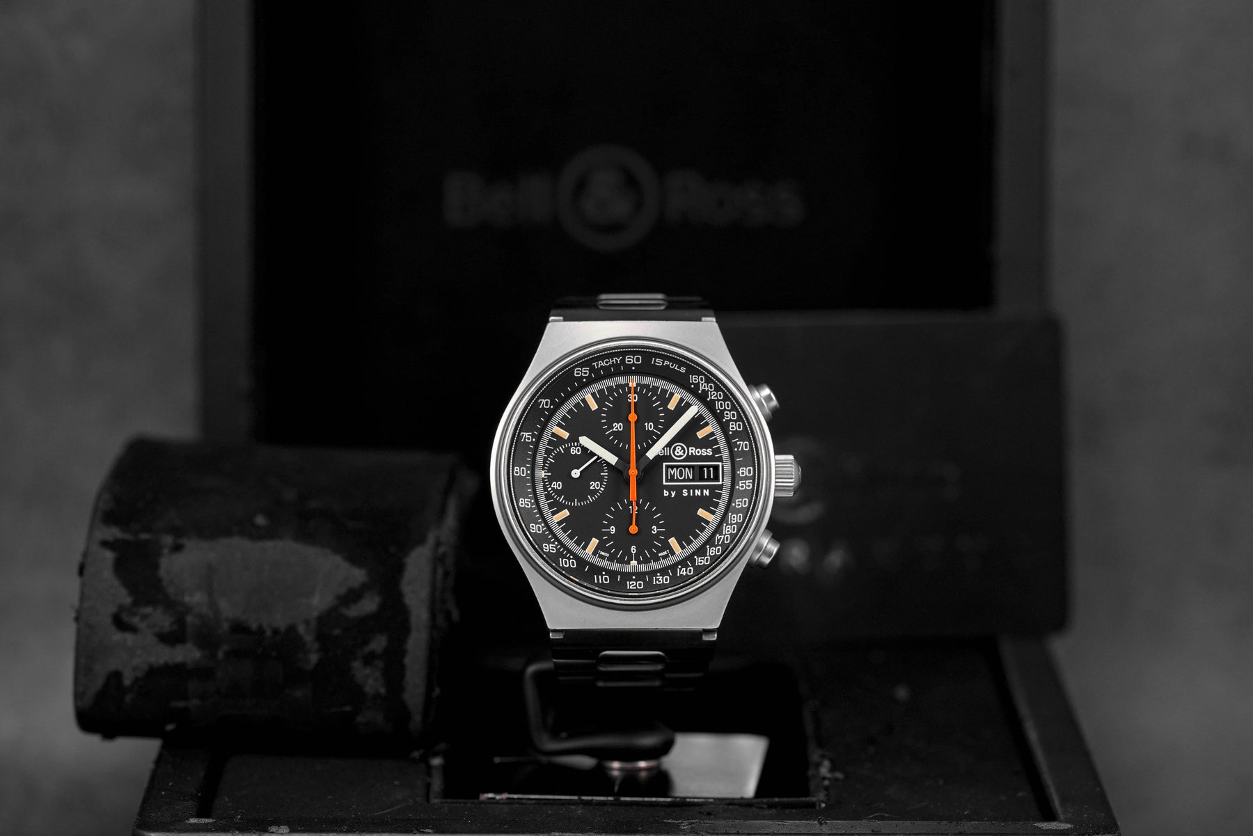 Harga Bell and Ross By Sinn Space 2