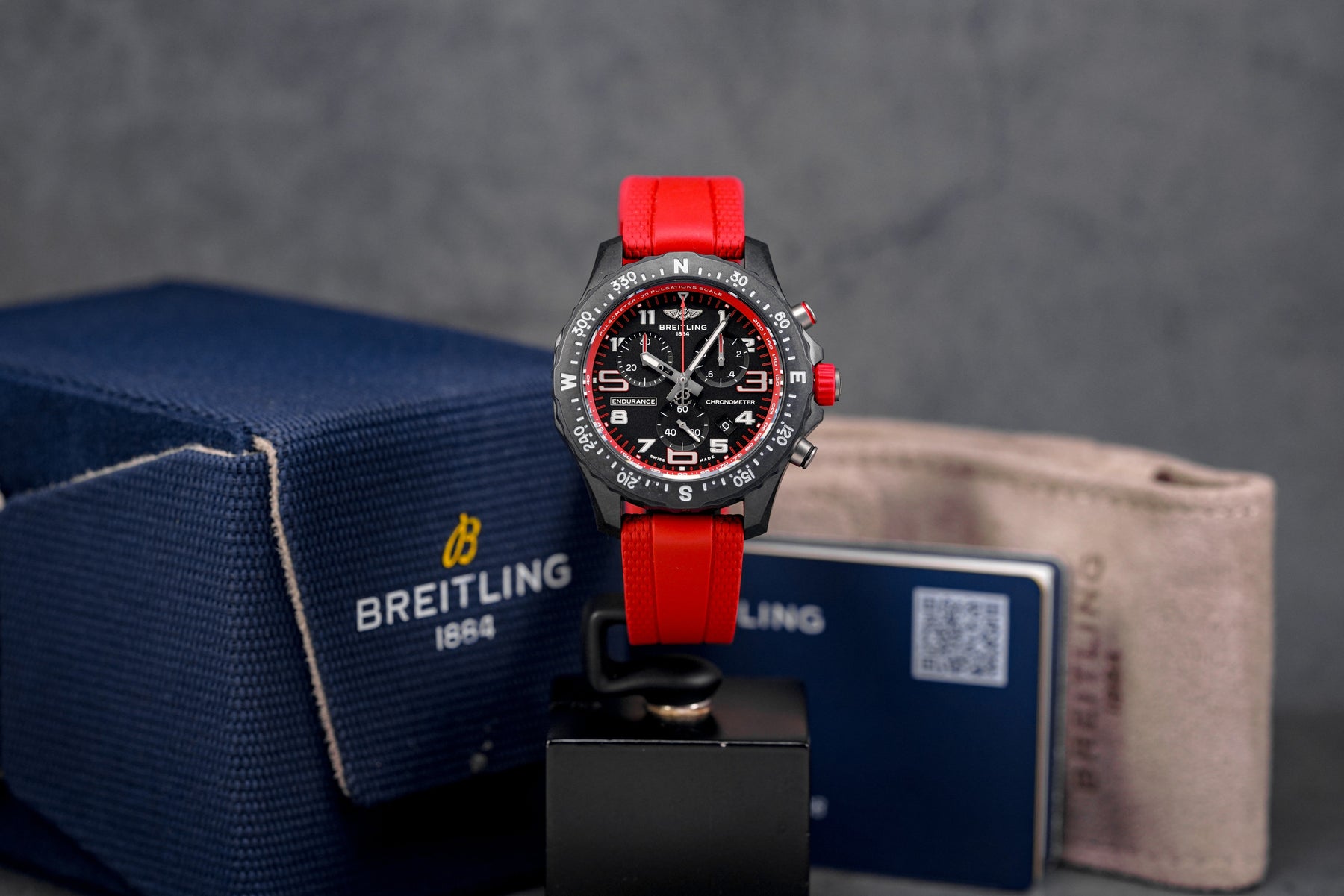 Harga Breitling Endurance Pro 38 Red