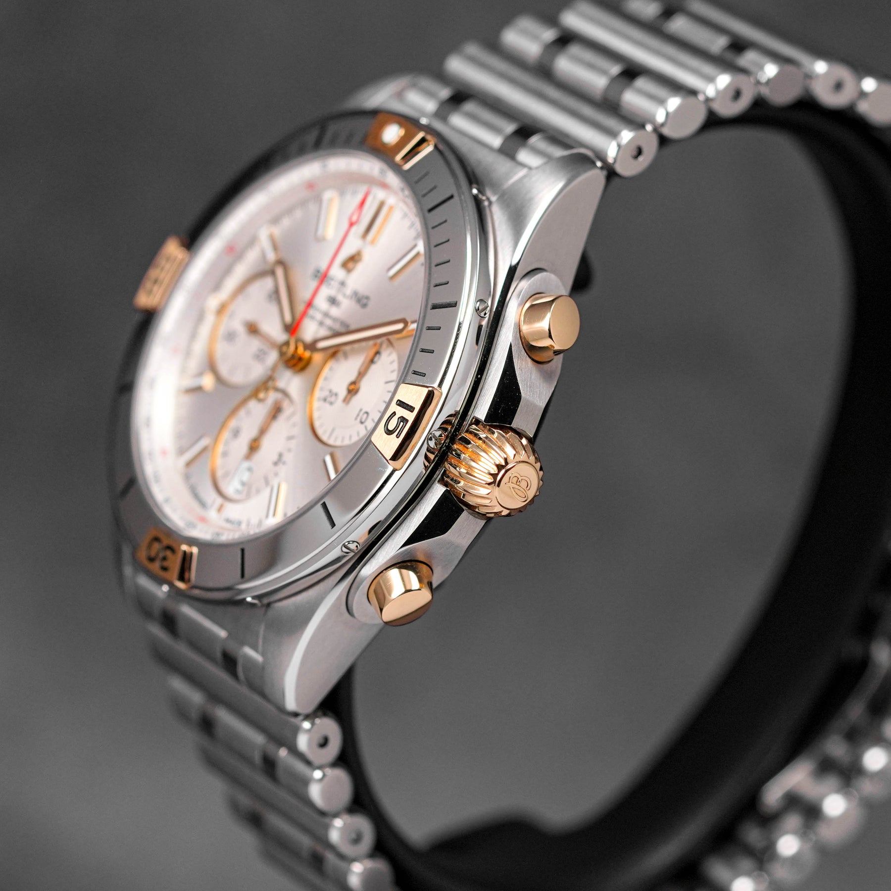 CHRONOMAT B01 42MM STEEL & ROSEGOLD SILVER DIAL (2022)