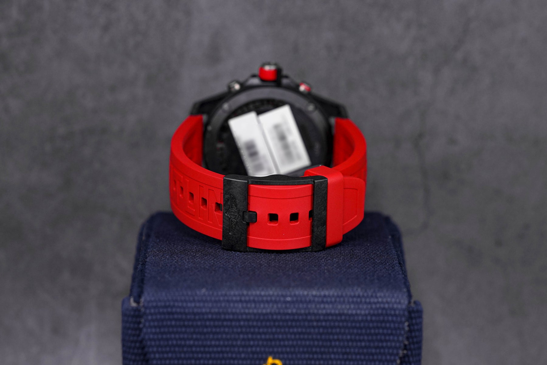 ENDURANCE PRO 44MM RED (2023)
