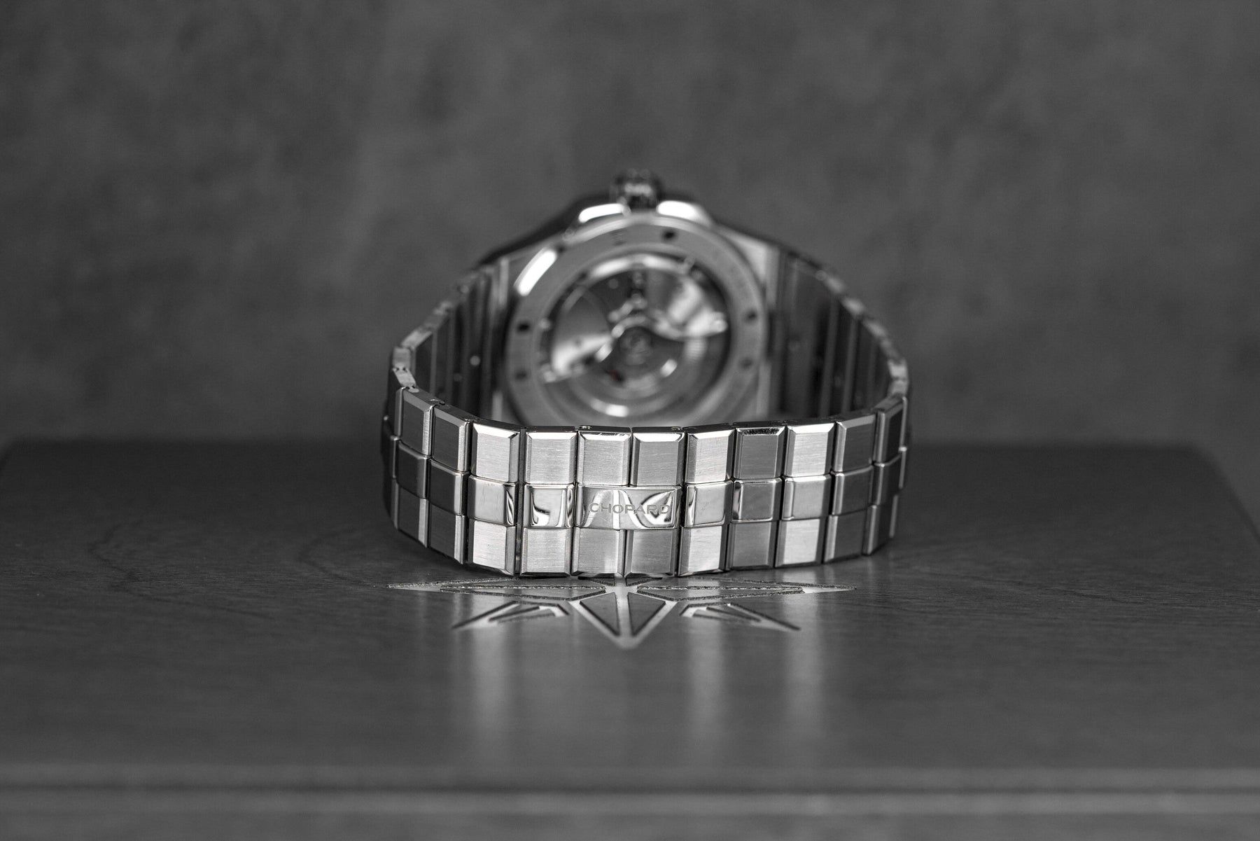 ALPINE EAGLE LARGE GREY DIAL (2022)