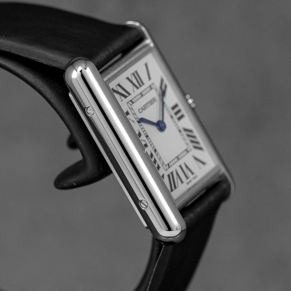 Cartier Tank Must