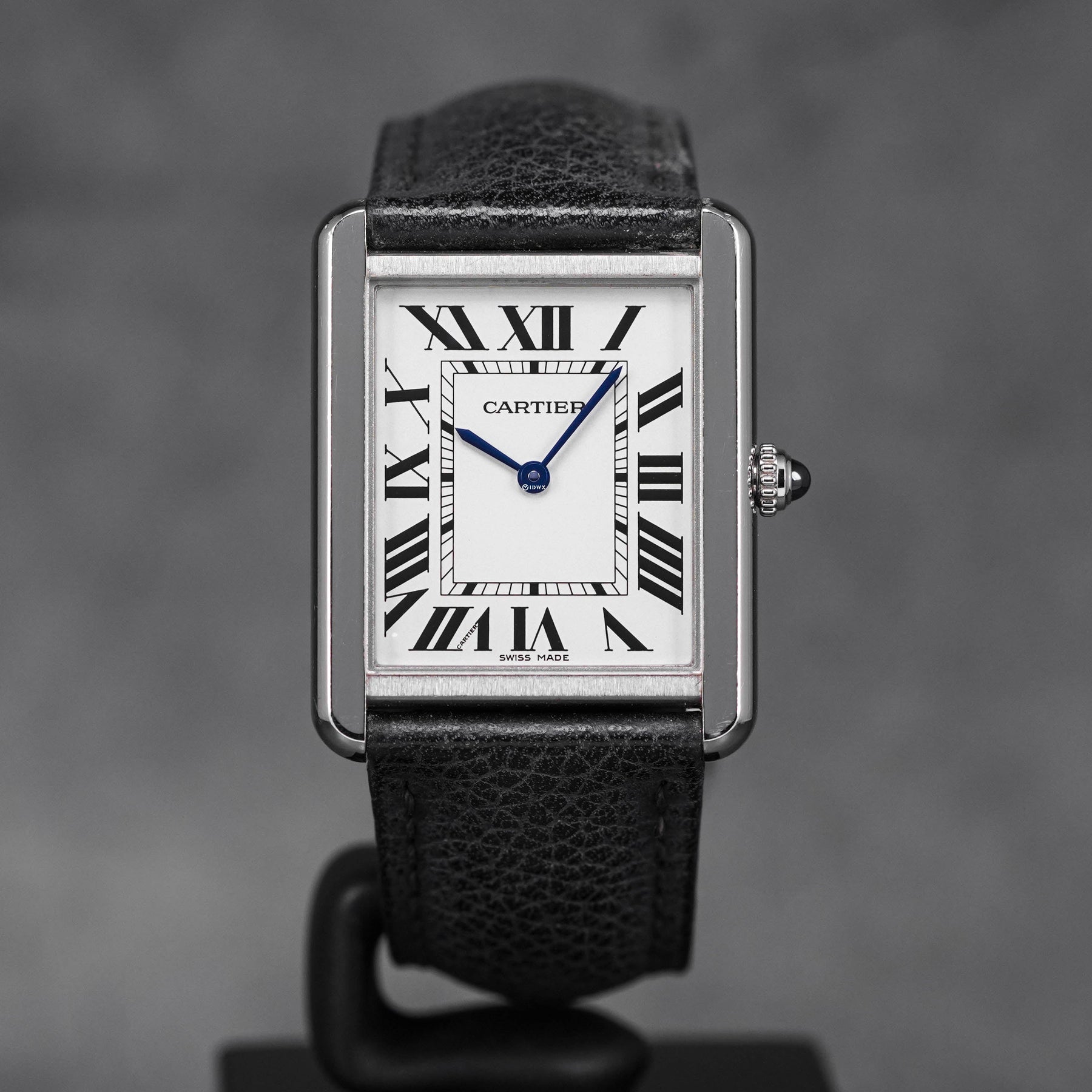 TANK SOLO L SILVER DIAL LEATHER STRAP (2018)