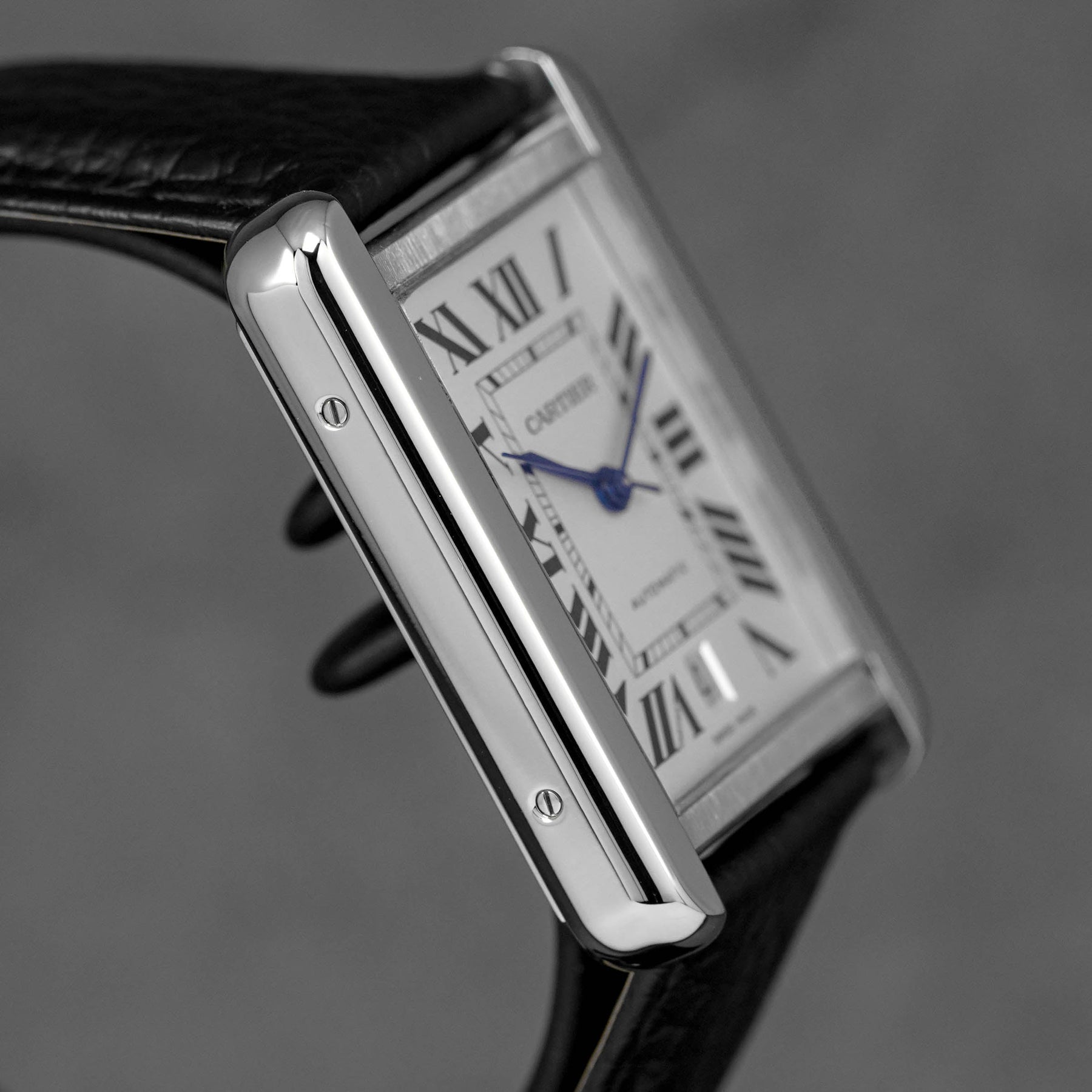 TANK SOLO XL SILVER DIAL LEATHER STRAP (2015)