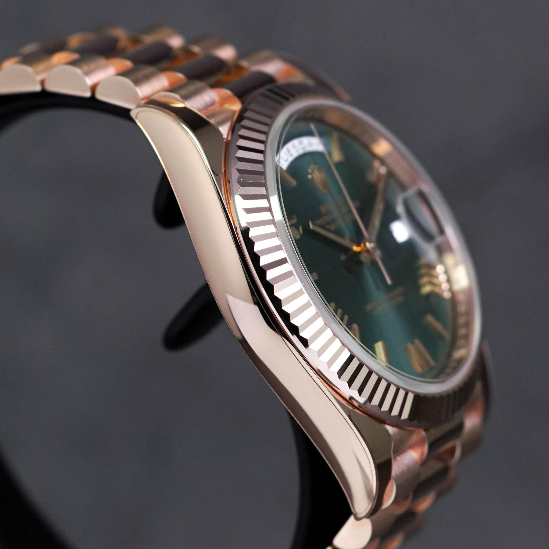 DAYDATE 40MM ROSEGOLD OLIVE GREEN DIAL (2021)