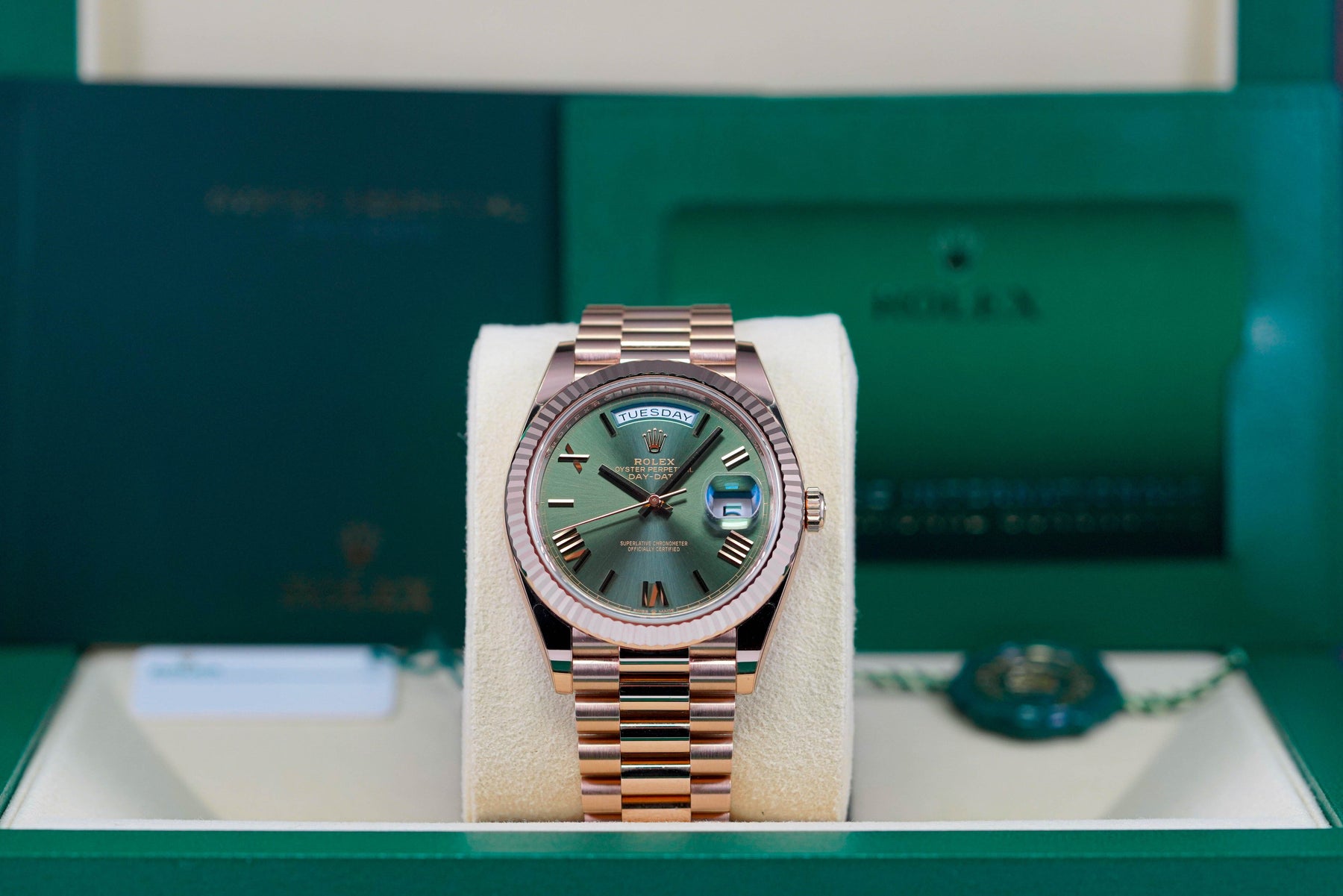 DAYDATE 40MM ROSEGOLD OLIVE GREEN DIAL (2021)
