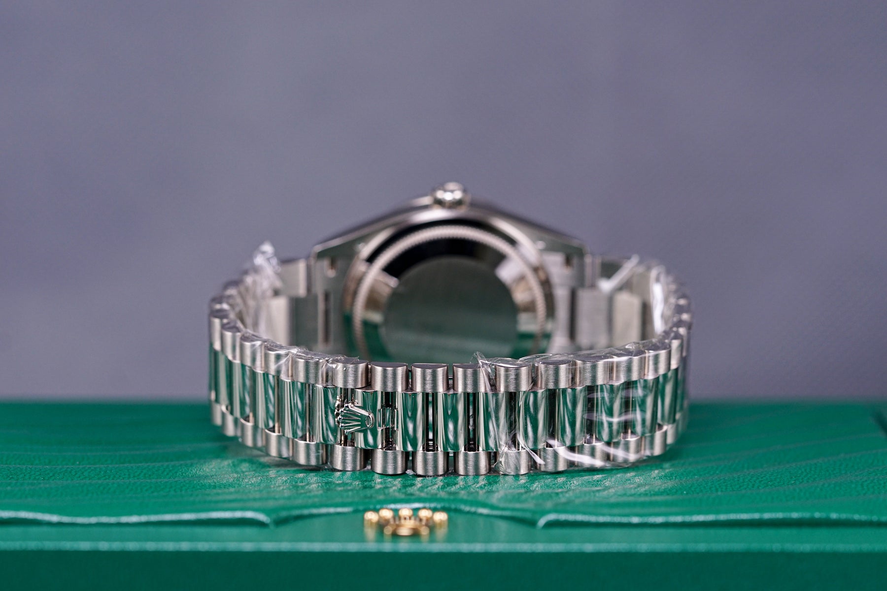 DAYDATE 36MM BLUE OMBRE DIAMOND RING