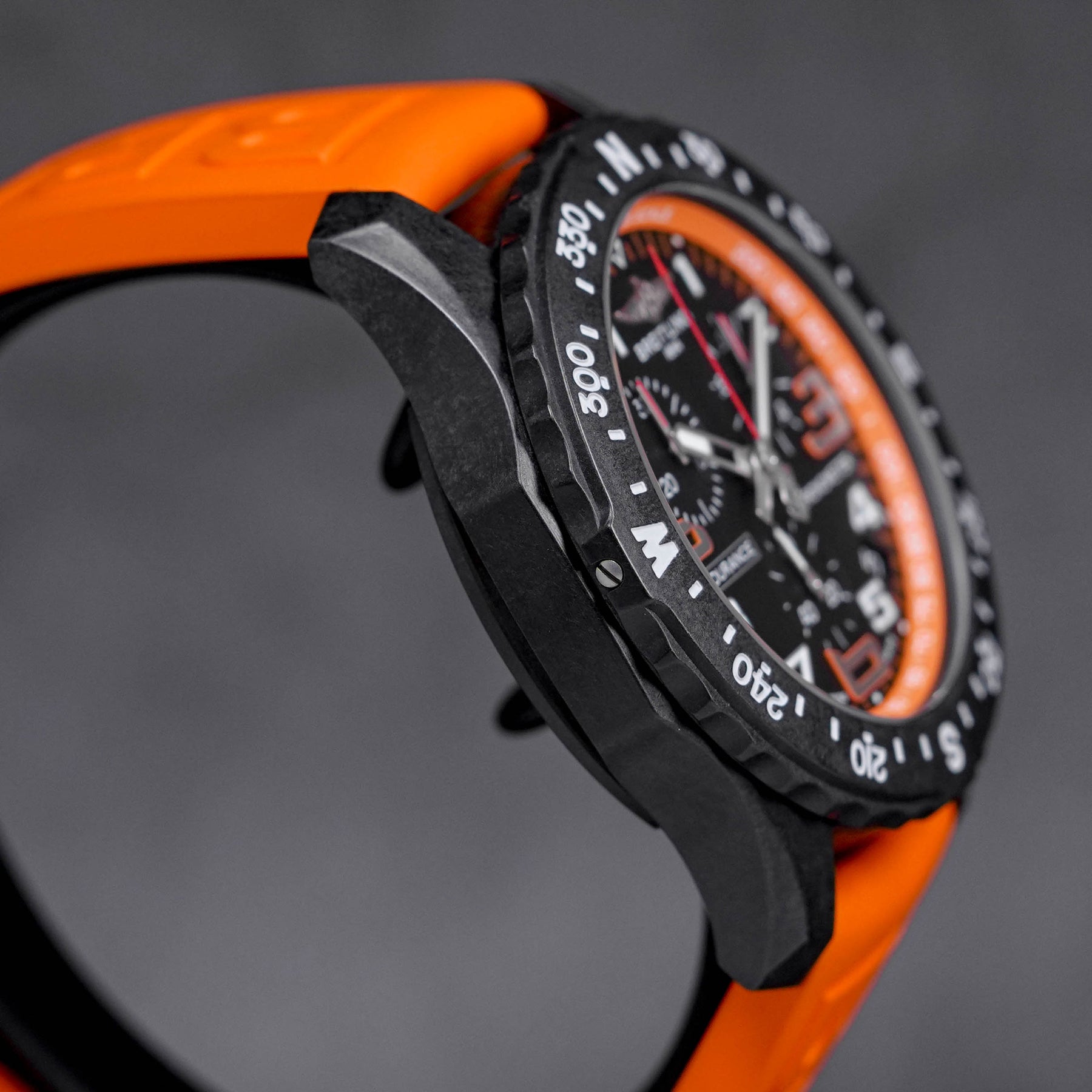 ENDURANCE PRO 44MM ORANGE (2021)