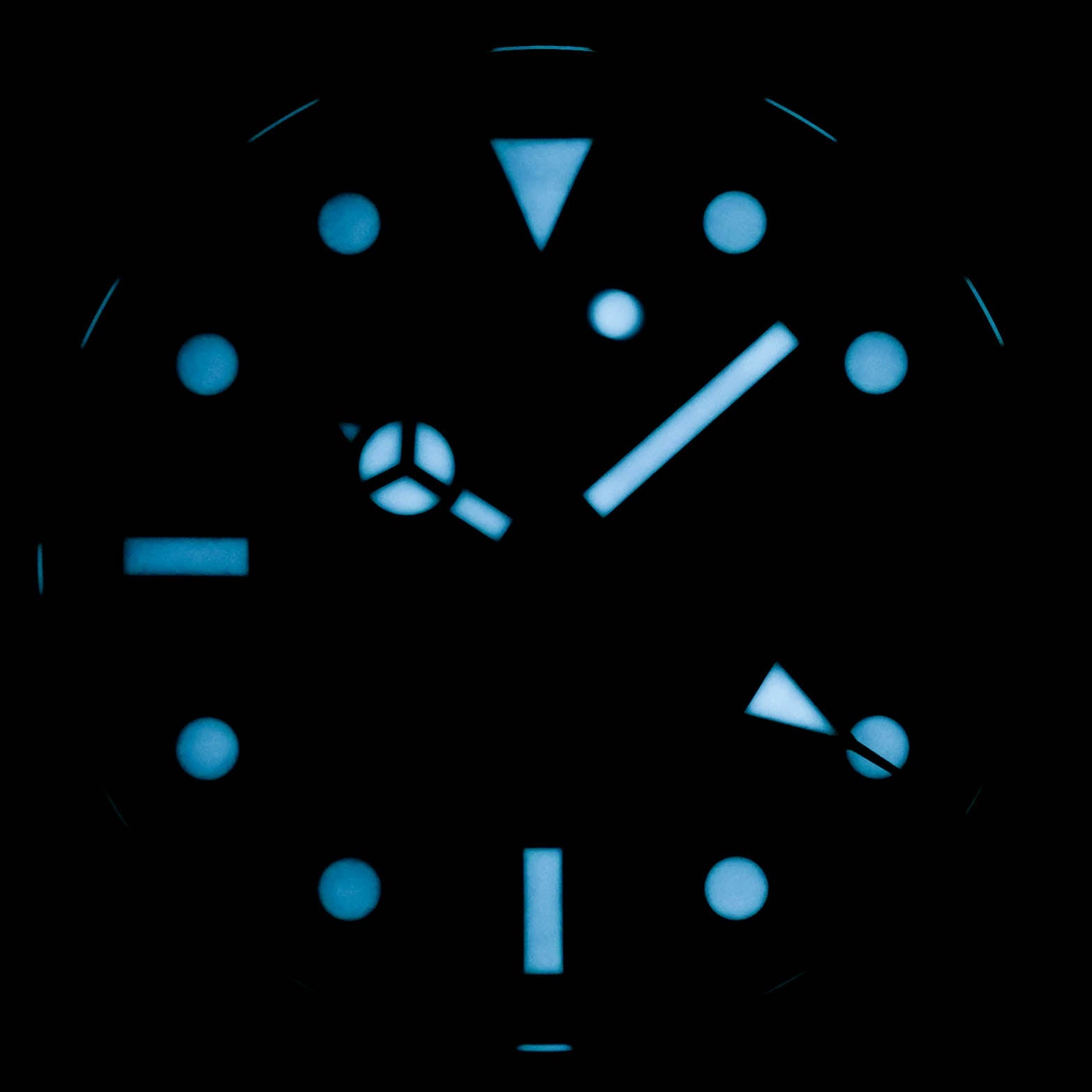 Explorer-II Black Indonesia