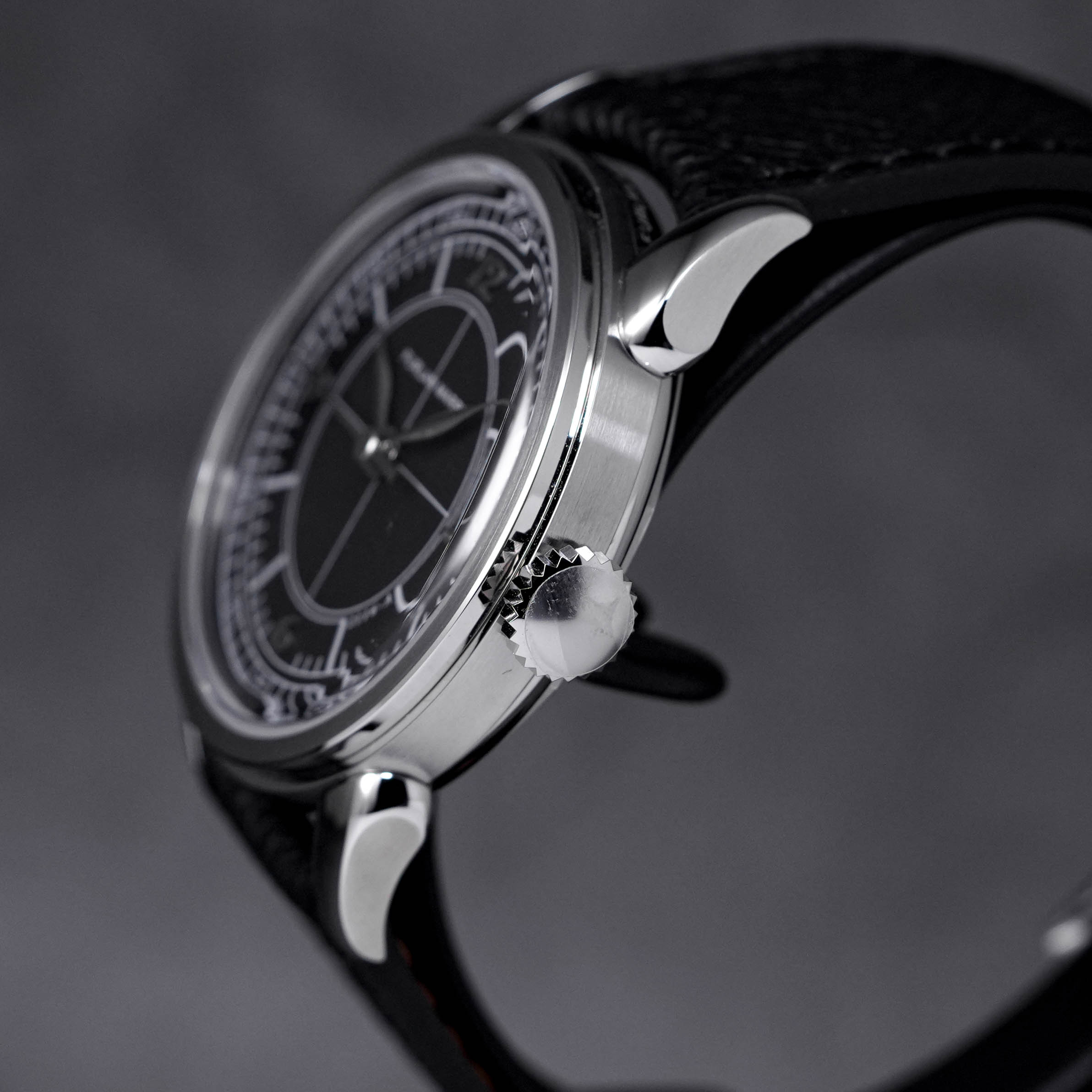 STEEL GREY SECTOR DIAL (UNDATED)