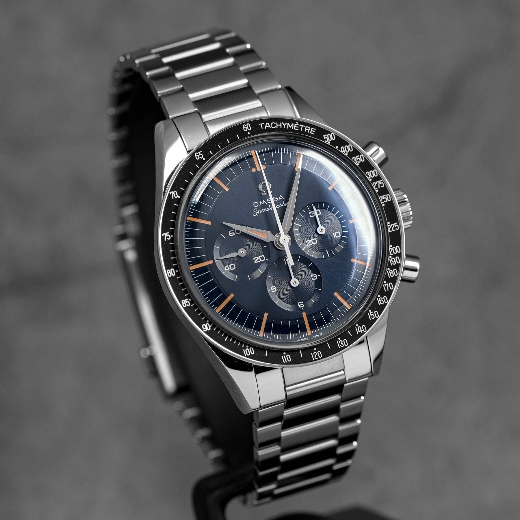 Harga First Omega In Space