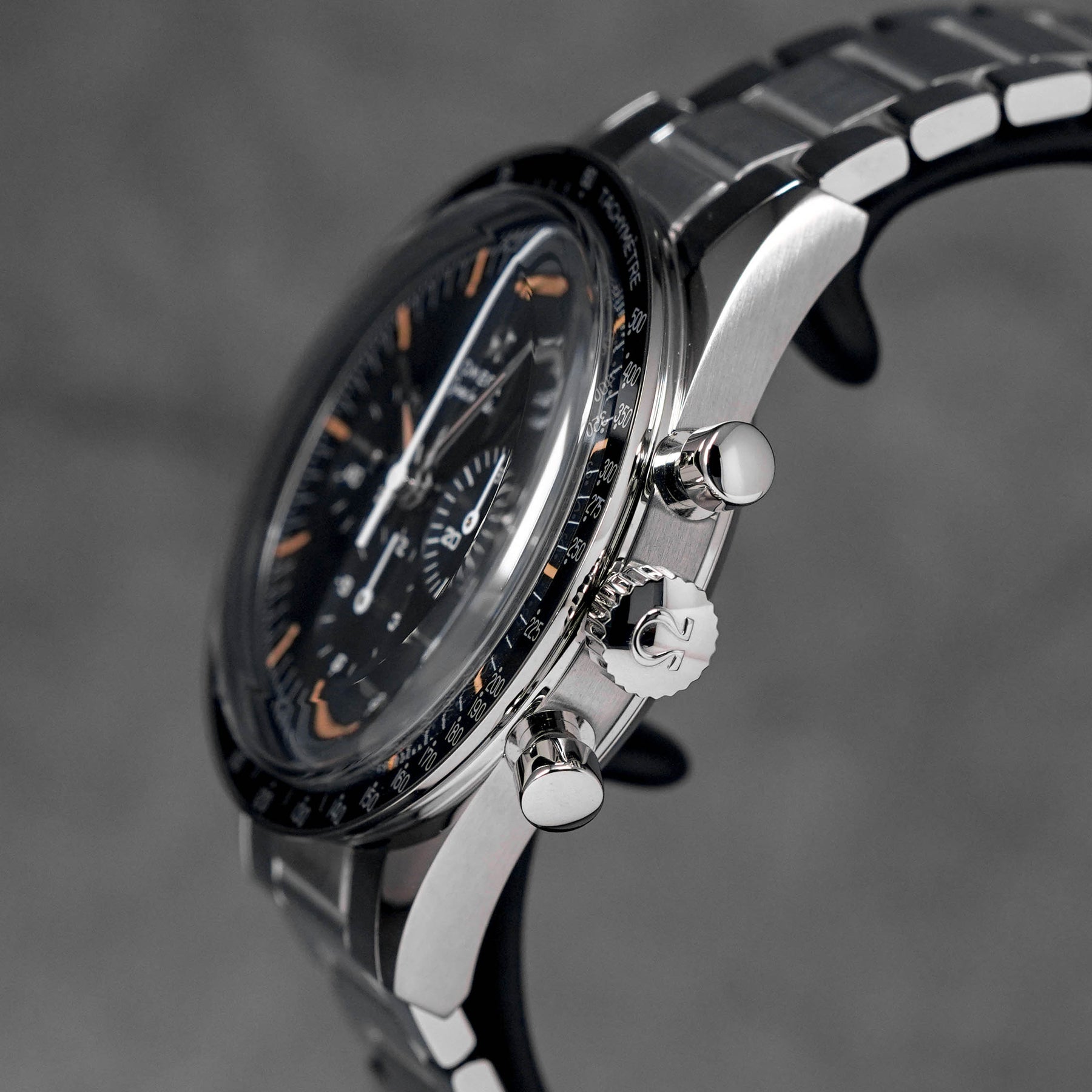 Harga First Omega In Space