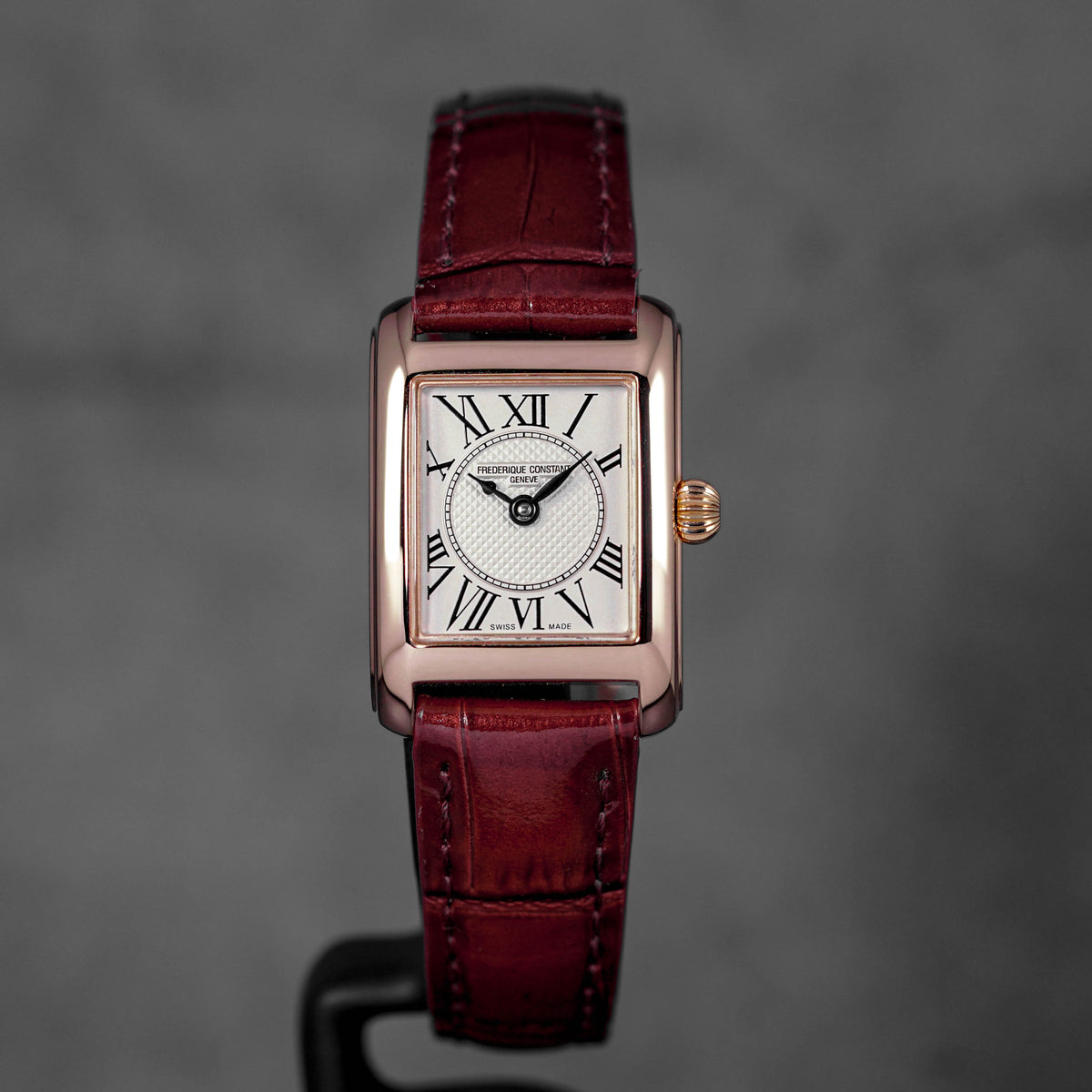 CLASSICS CAREE ROSEGOLD-PLATED STEEL WHITE DIAL LEATHER STRAP (2025)