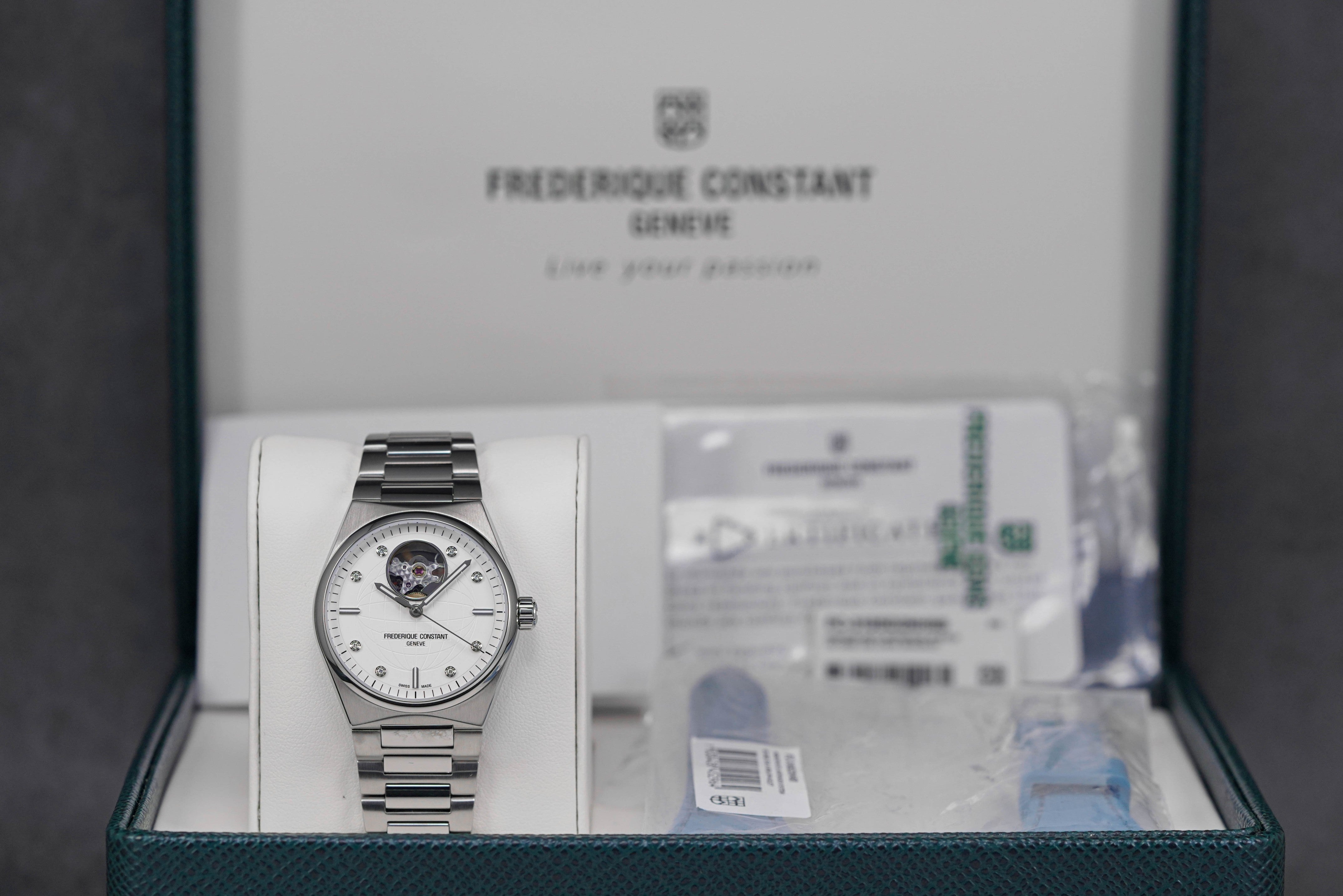 HIGHLIFE HEART BEAT STEEL SILVER DIAL