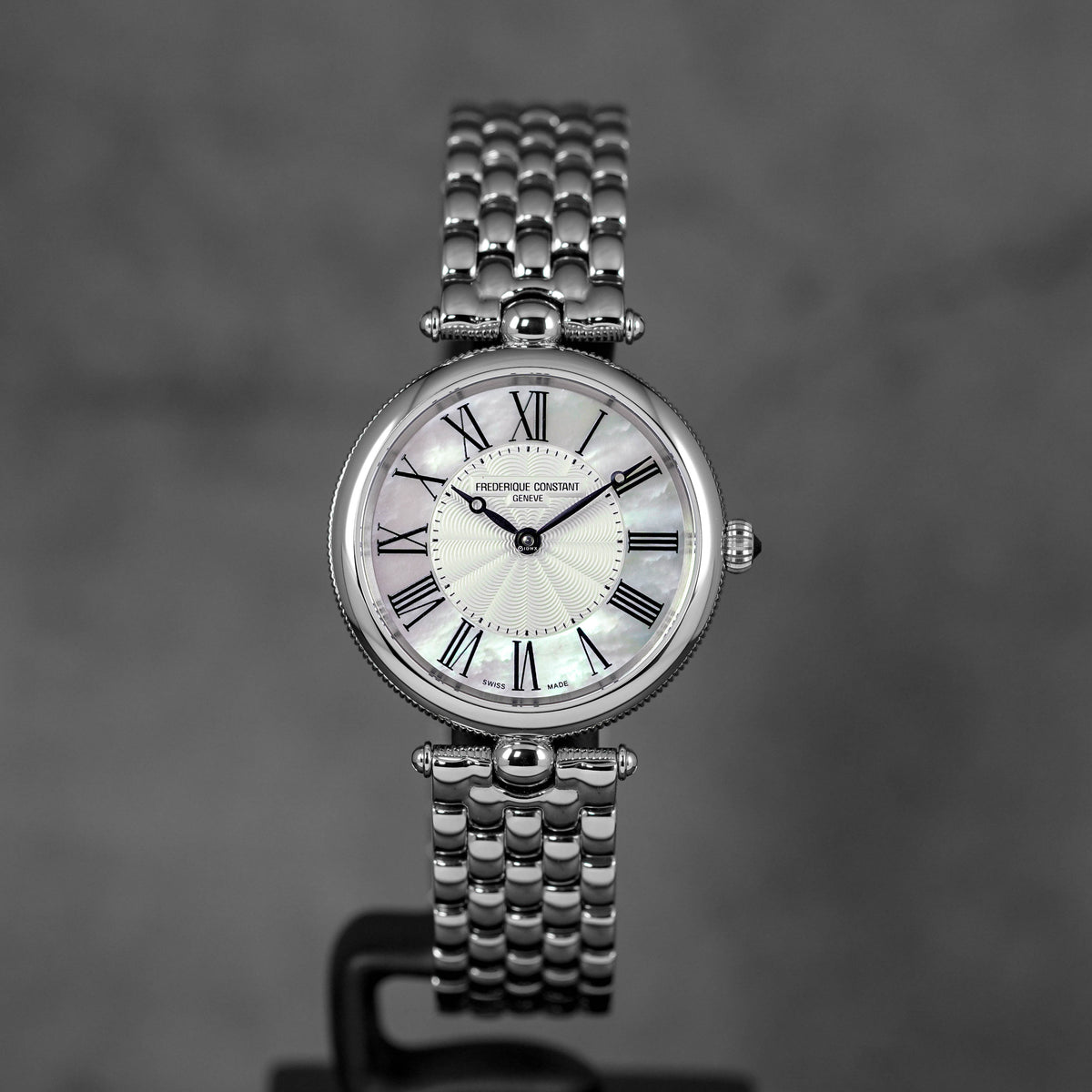 CLASSICS ART DECO ROUND STEEL MOP DIAL (2025)