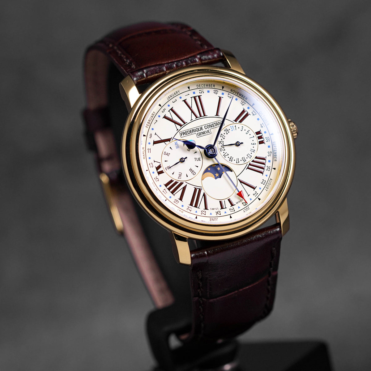 CLASSICS BUSINESS TIMER MOONPHASE YELLOWGOLD-PLATED STEEL WHITE DIAL (2025)