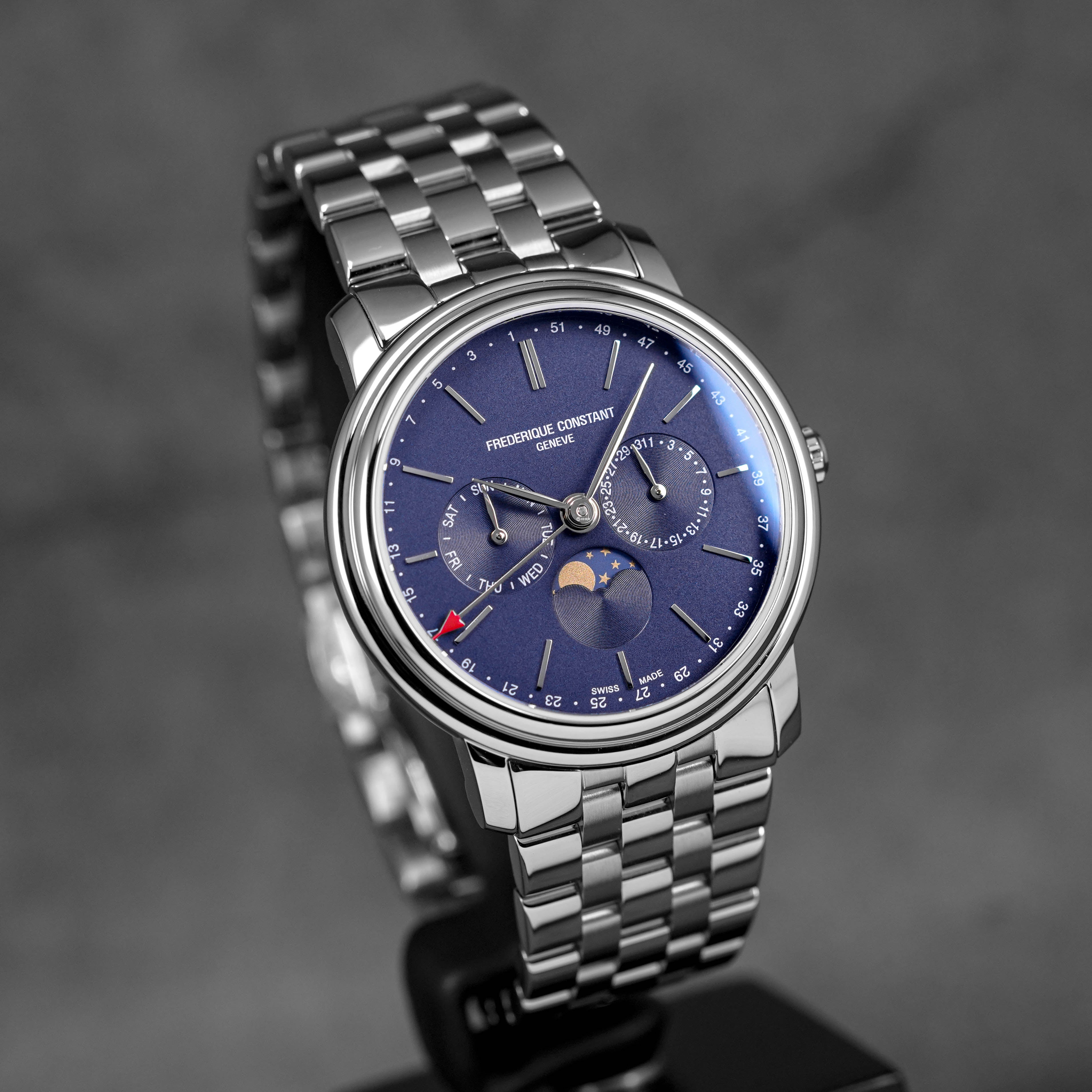 CLASSICS BUSINESS TIMER MOONPHASE BLUE DIAL