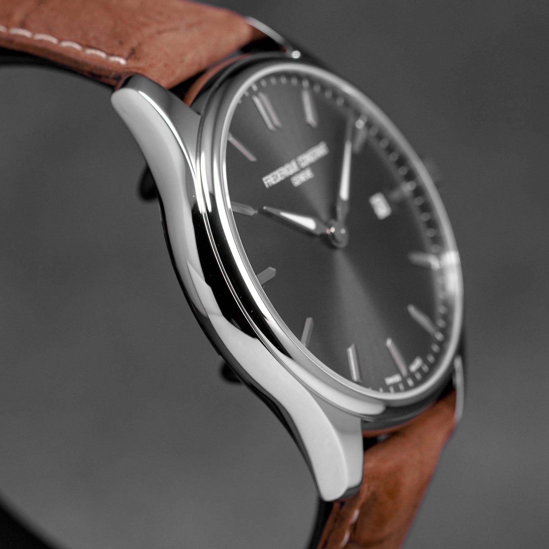 CLASSICS QUARTZ GREY DIAL (2025)