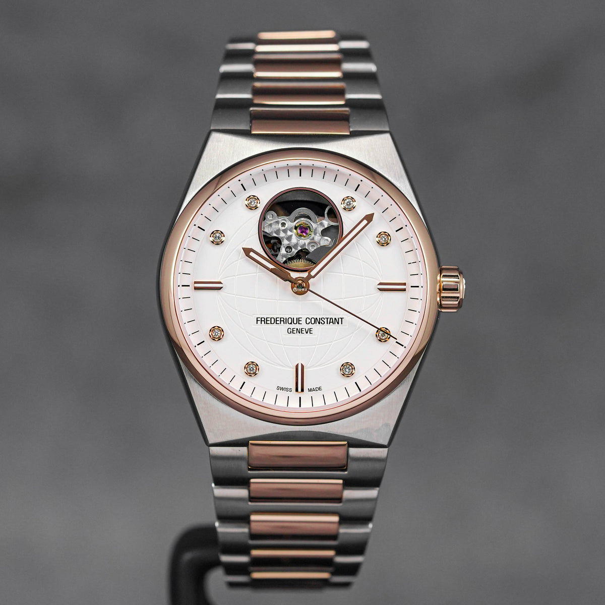 HIGHLIFE HEART BEAT TWOTONE ROSEGOLD-PLATED STEEL SILVER DIAL (2025)