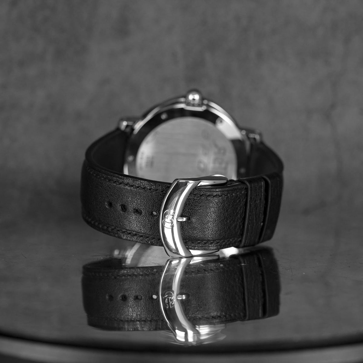 RETRO SPORT JUMPING HOUR BLACK DIAL (WATCH ONLY)